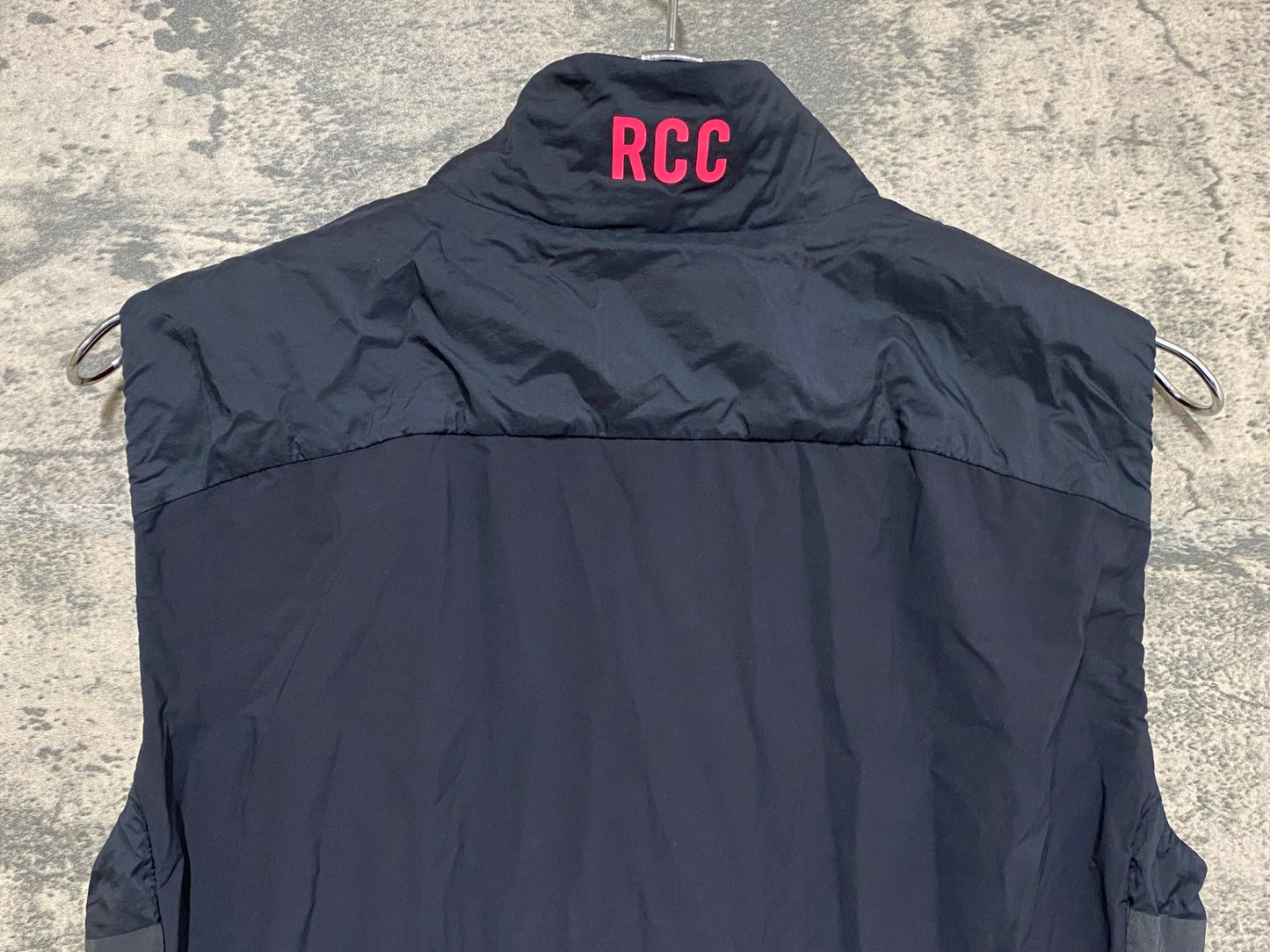 IZ161 ラファ Rapha RCC PRO TEAM INSULATED GILET サイクルベスト ジレ 紺 S