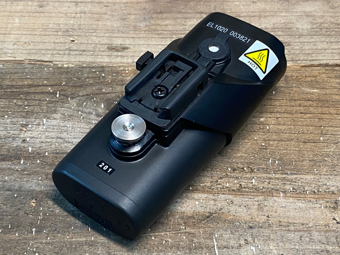 IO465 キャットアイ CATEYE ボルト VOLT1700 本体のみ