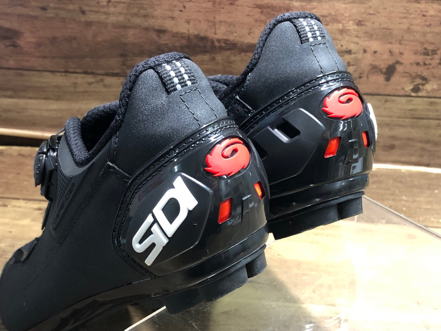 IF859 シディ SIDI DEFENDER Gravel Shoe ビンディングシューズ SPD 黒 EU40-1/2