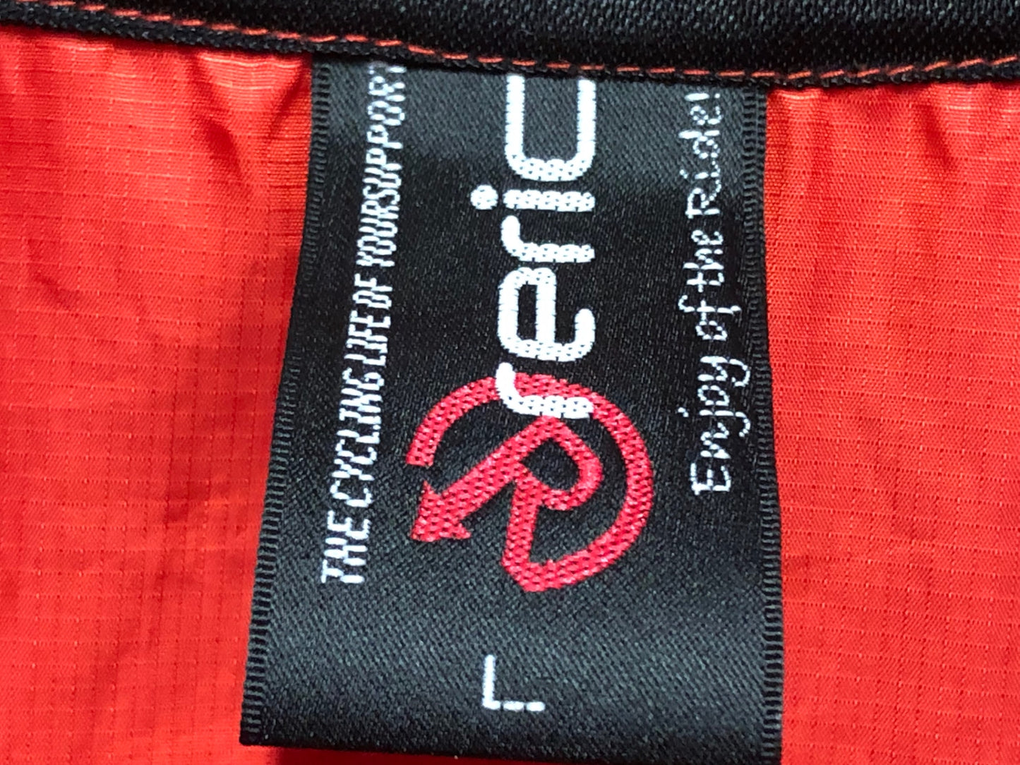 IQ340 レリック reric 長袖ウィンドブレーカー 赤 L