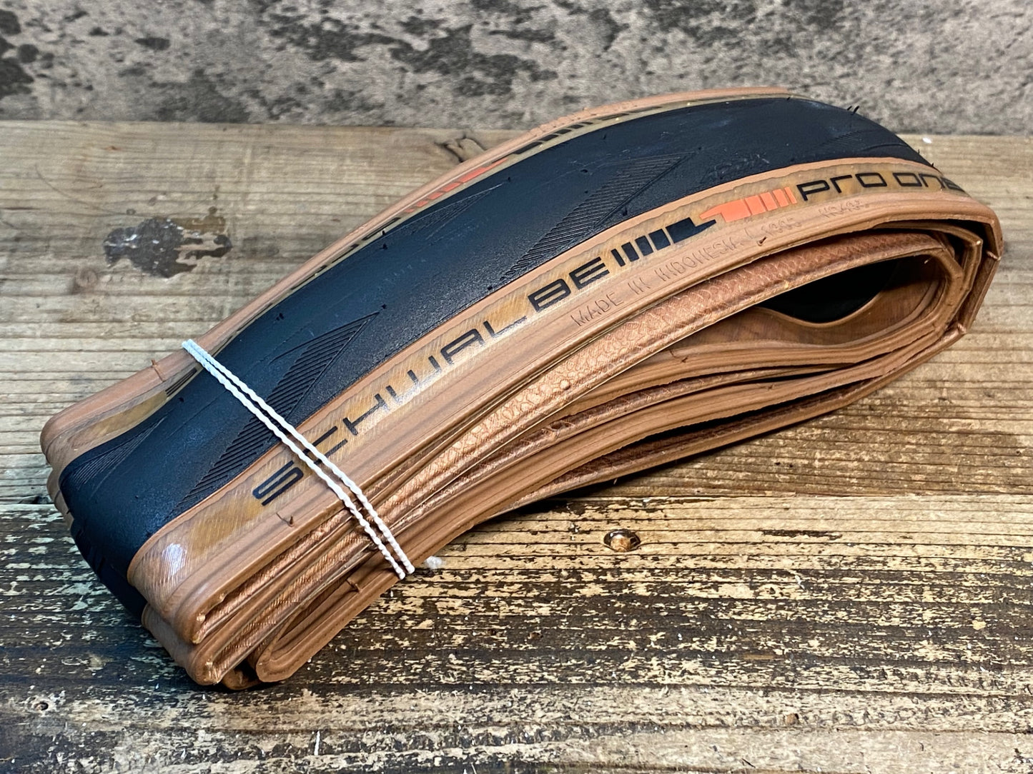 JA275 シュワルベ SCHWALBE プロワン PRO ONE TLE 700×28C1本 ブラックブラウン