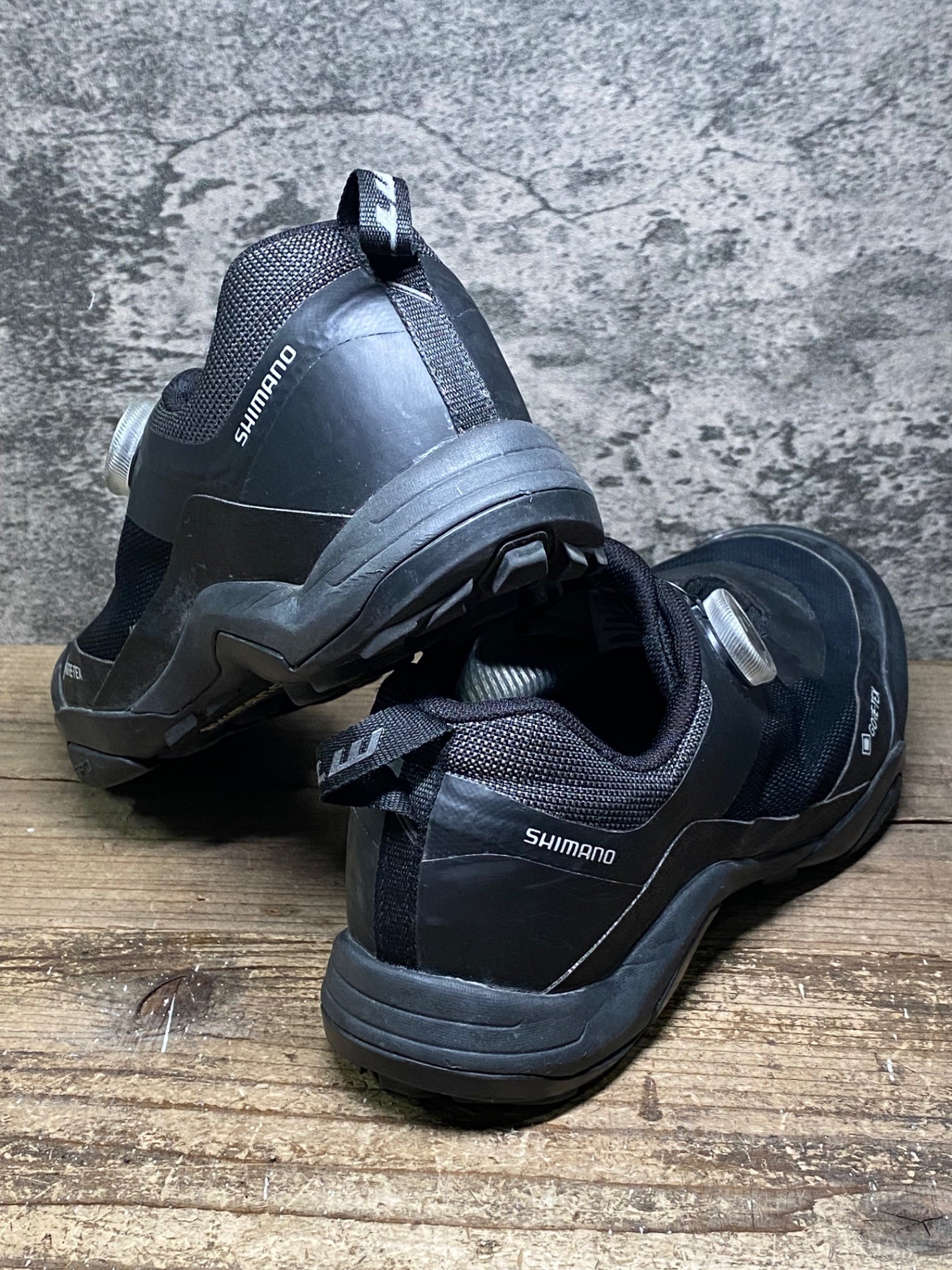 IY705 シマノ SHIMANO MT7 SH-MT701G ビンディングシューズ 黒 GORE-TEX EU42
