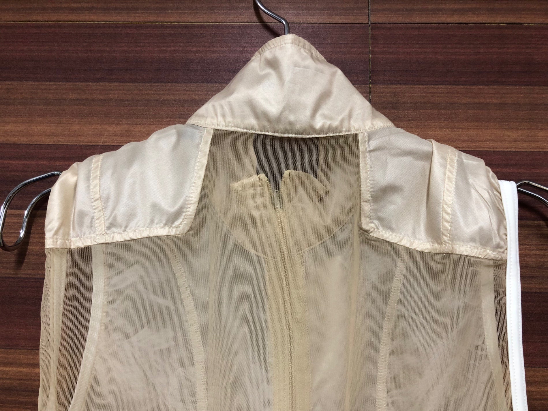 HZ594 カフェドシクリシテ CAFE DU CYCLISTE PETRA GILET Man