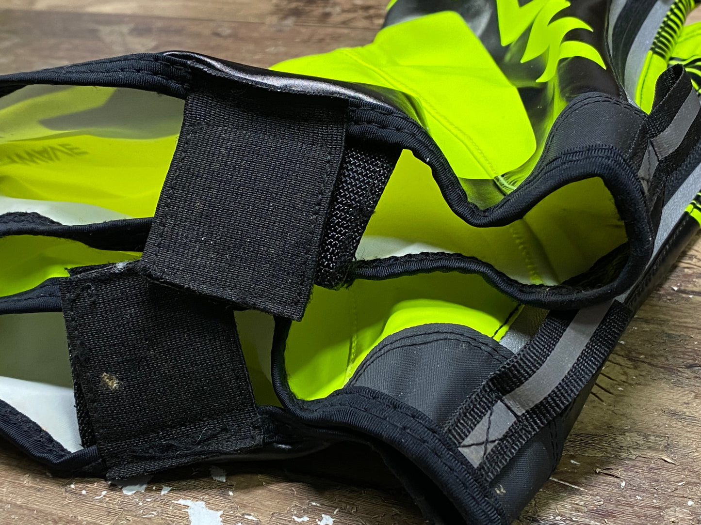 IM776 ノースウェーブ NORTHWAVE H2O Winter Overshoes シューズカバー 黄 黒 L