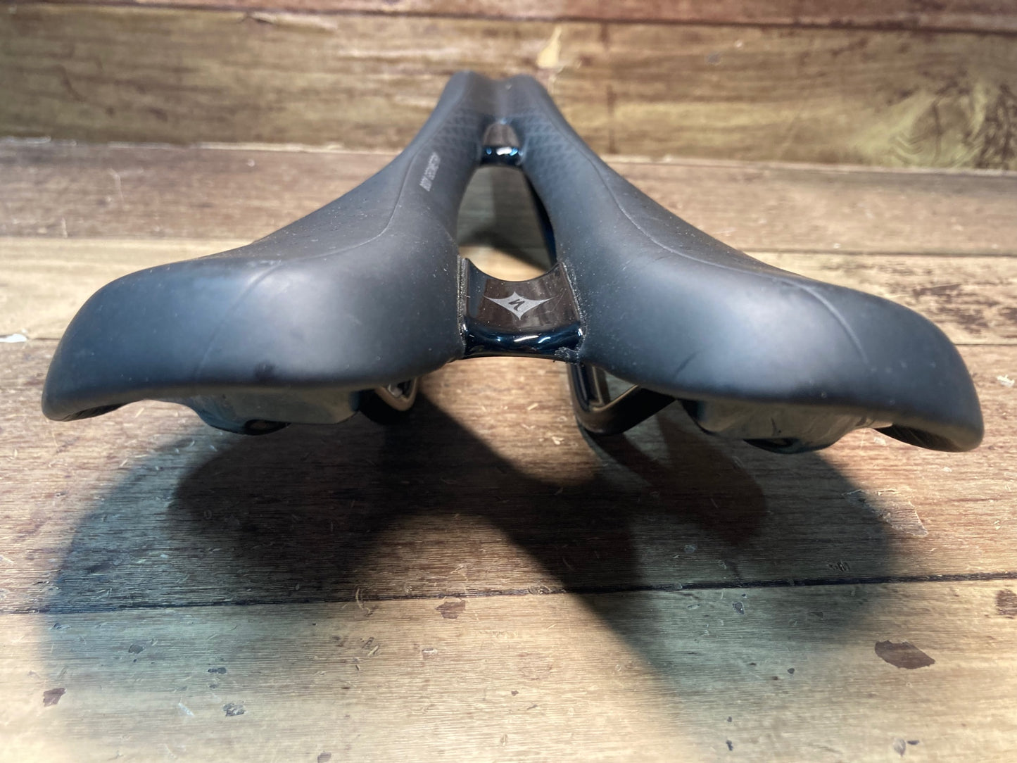 IN789 スペシャライズド SPECIALIZED OURA EXPERT GEL SADDLE WMN BLK サドル チタンレール 155mm