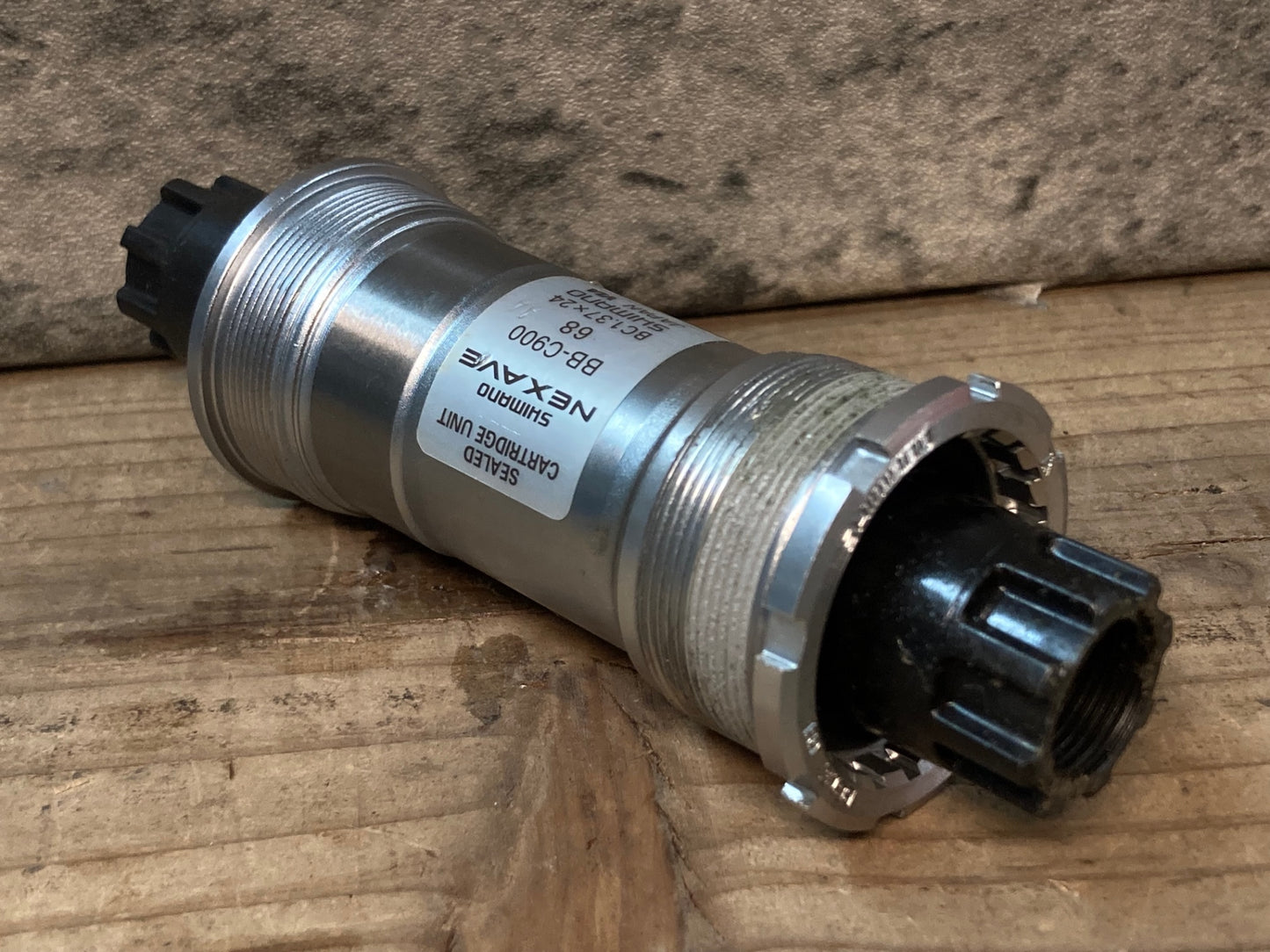 IS153 シマノ SHIMANO ネクサーヴ NEXAVE BB-C900 BB 121mm 68mm