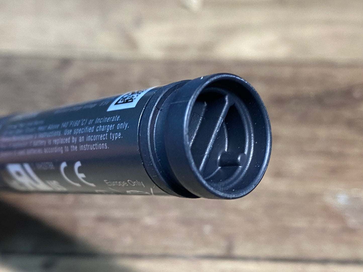 IK870 シマノ SHIMANO SM-BTR2 内装バッテリー Di2 電動