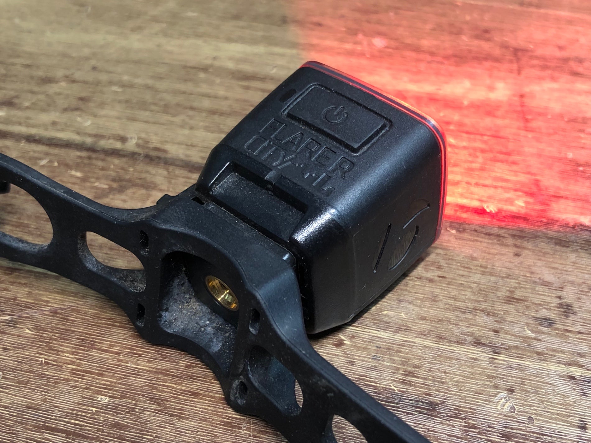II487 ボントレガー BONTRAGER FLARER CITY ION COMP R フロント