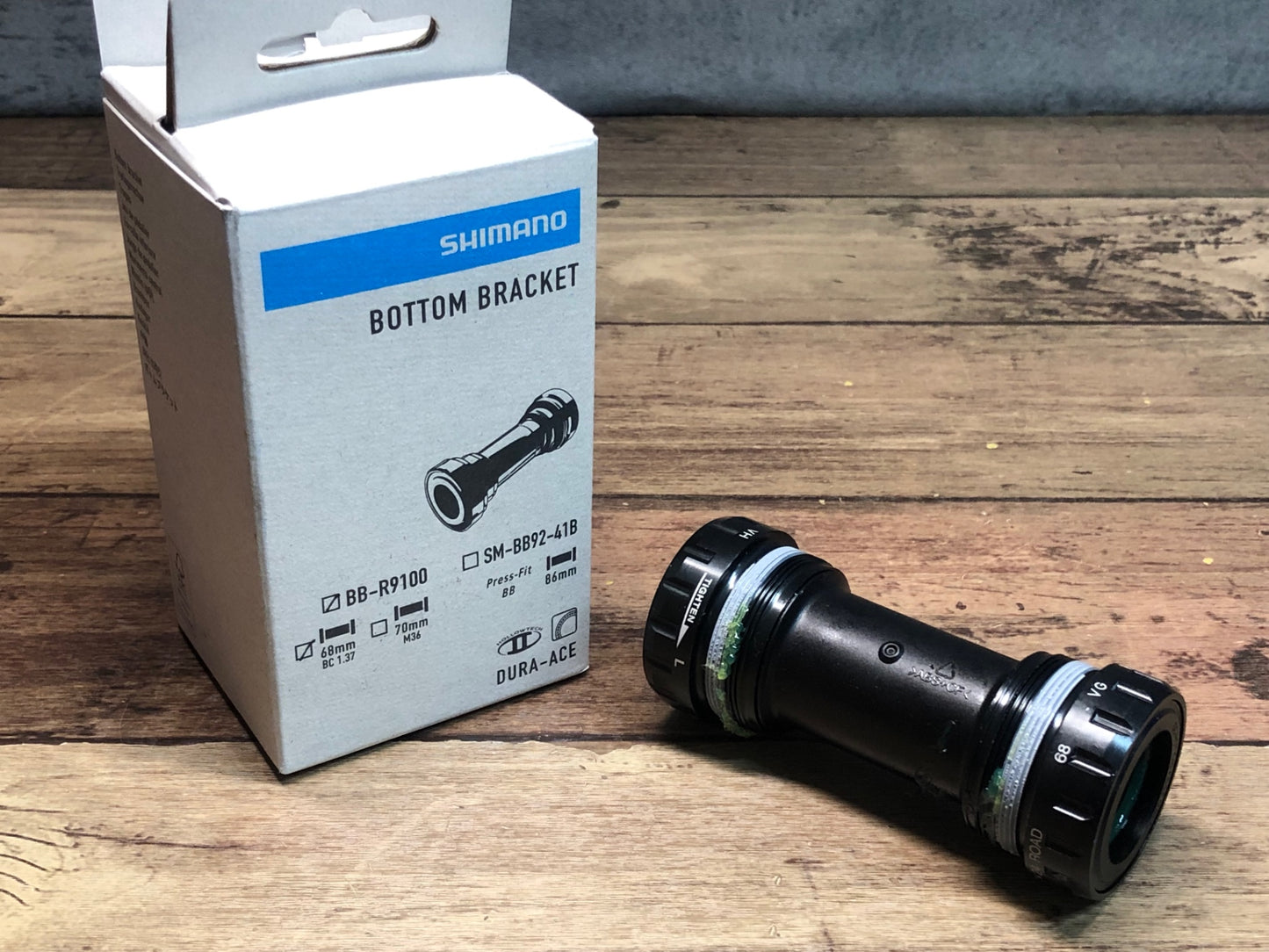 IR351 シマノ SHIMANO デュラエース DURA-ACE BB-R9100 ボトムブラケット