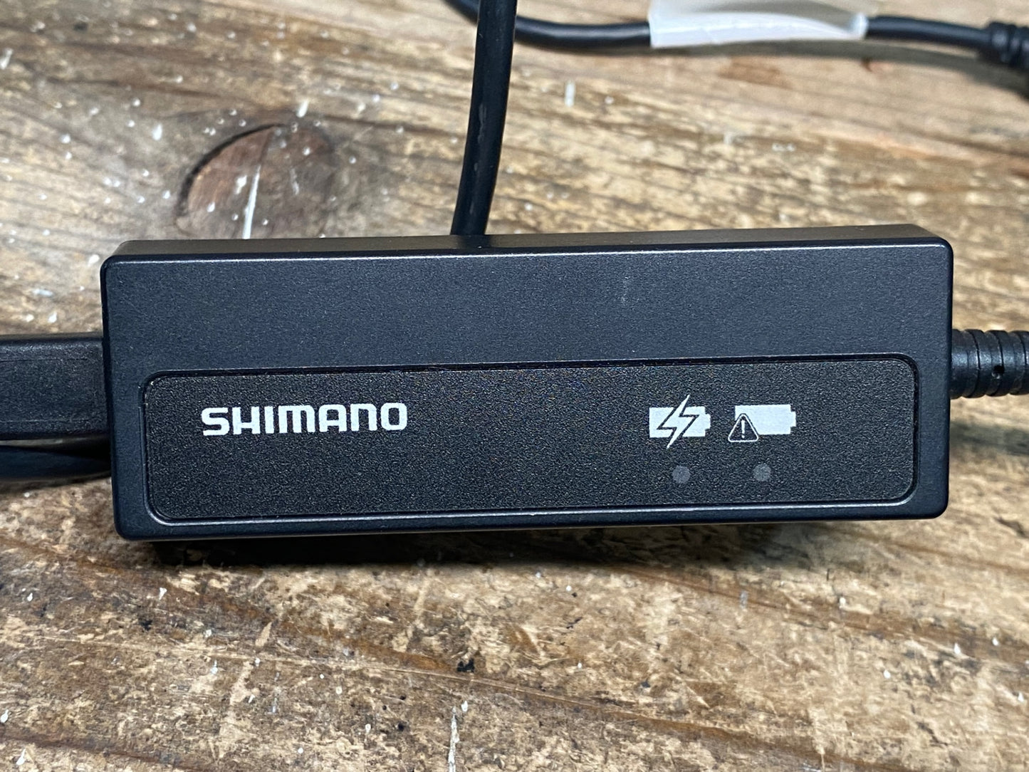 IO621 シマノ SHIMANO SM-BCR2 バッテリーチャージャー Di2 電動 ※接続確認済み