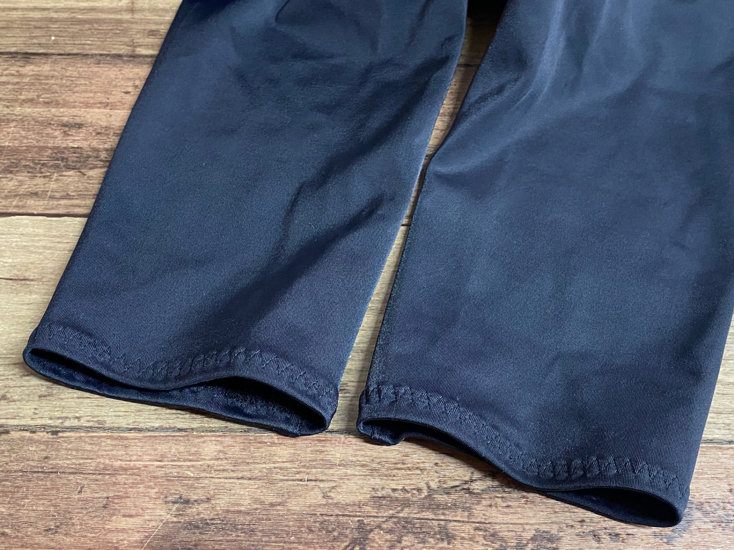 IV214 リオンドカペルミュール Lion de KAPELMUUR ビブタイツ 黒 L