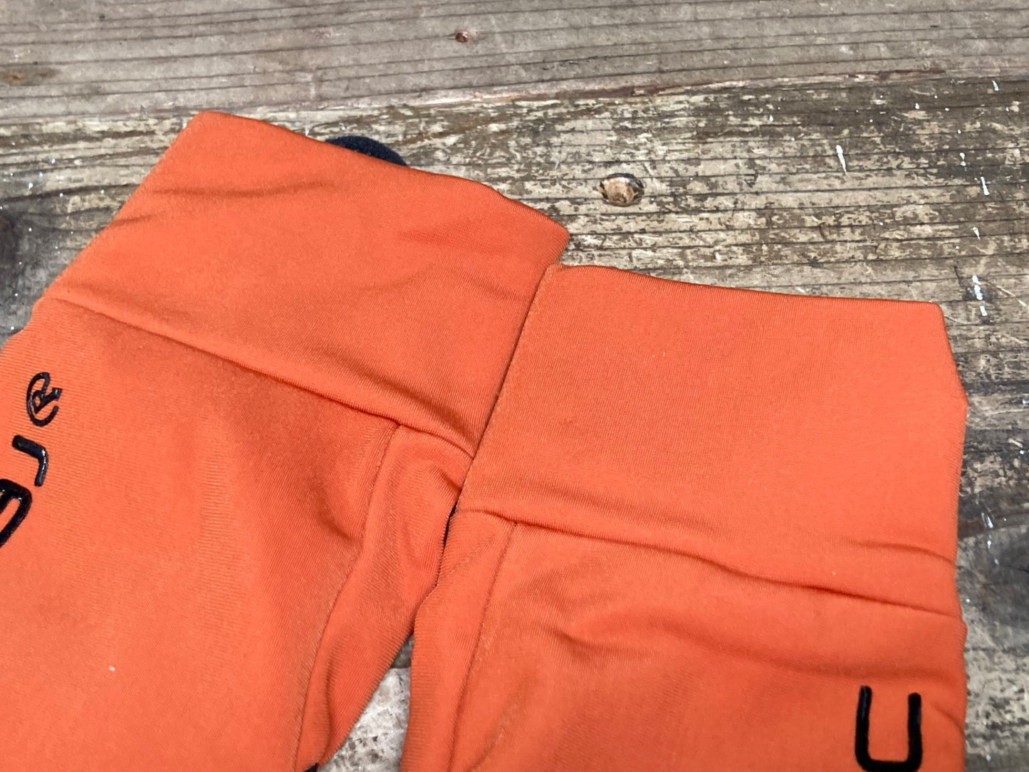 IY043 レリック reric 長指 グローブ オレンジ L