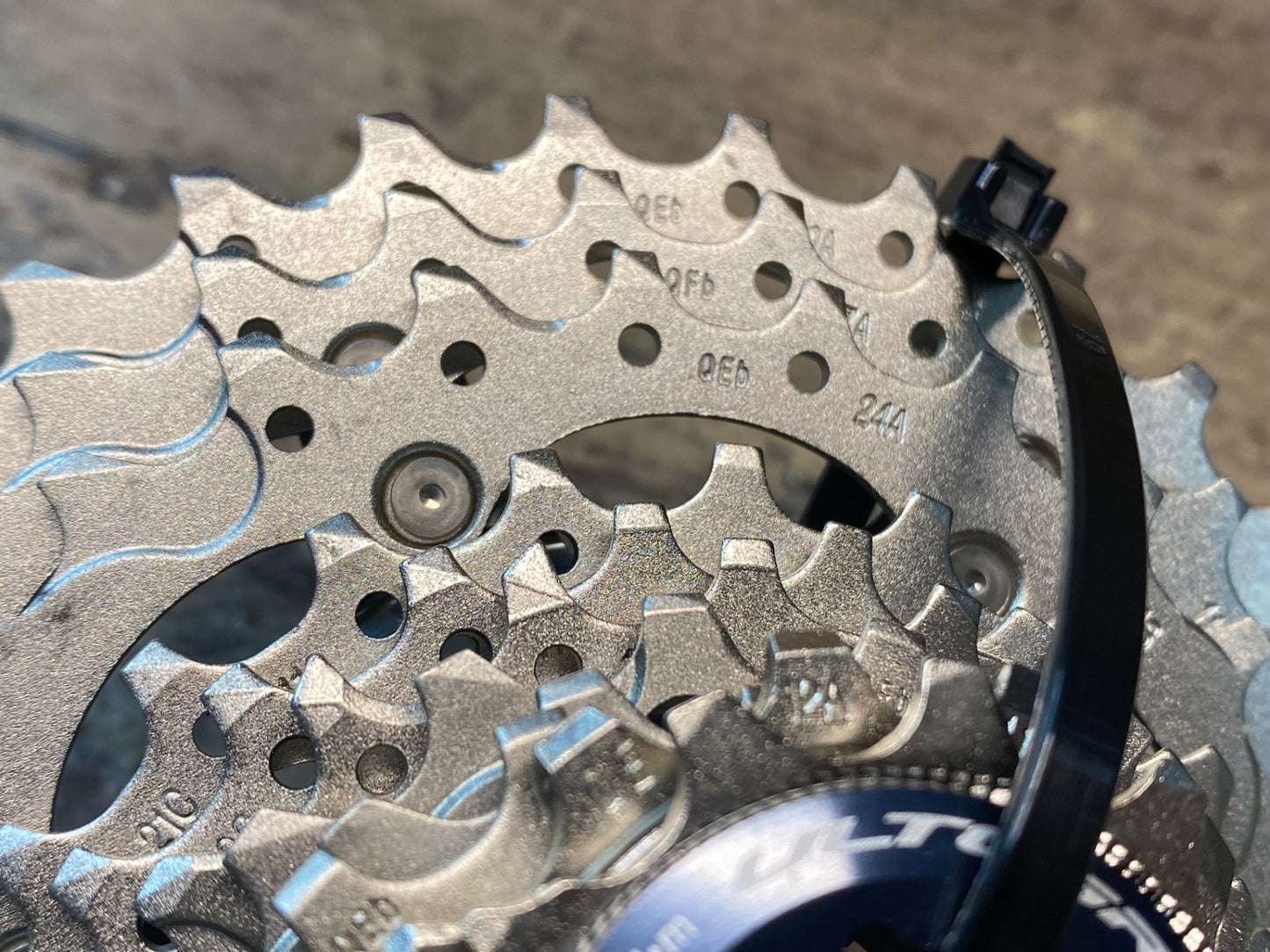 IM869 シマノ SHIMANO アルテグラ ULTEGRA CS-R8000 スプロケット 11-30T 11S