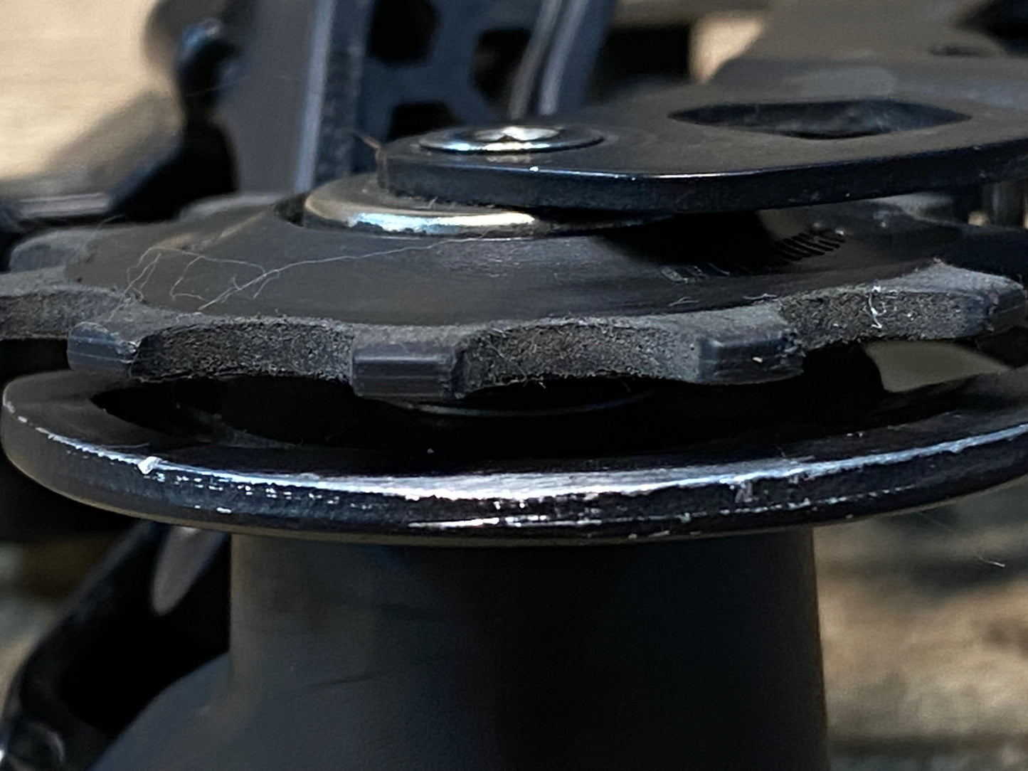 IA421 シマノ SHIMANO 105 RD-R7000 リアディレイラー SS