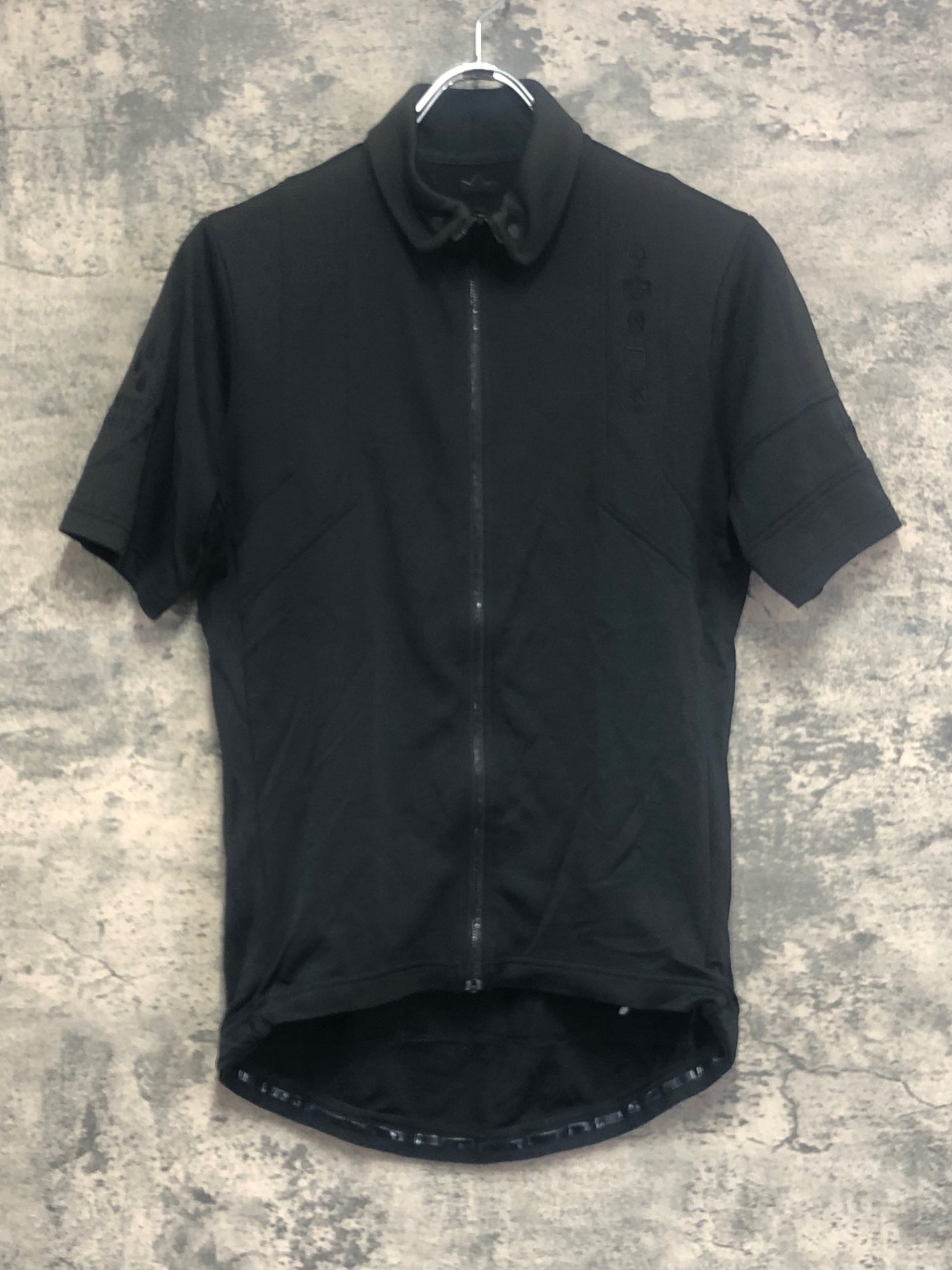 IX169 ラファ Rapha KINGS OF PAIN JERSEY 半袖 サイクルジャージ 黒 M ラファ10周年記念モデル ※ほつれ、チャック破損