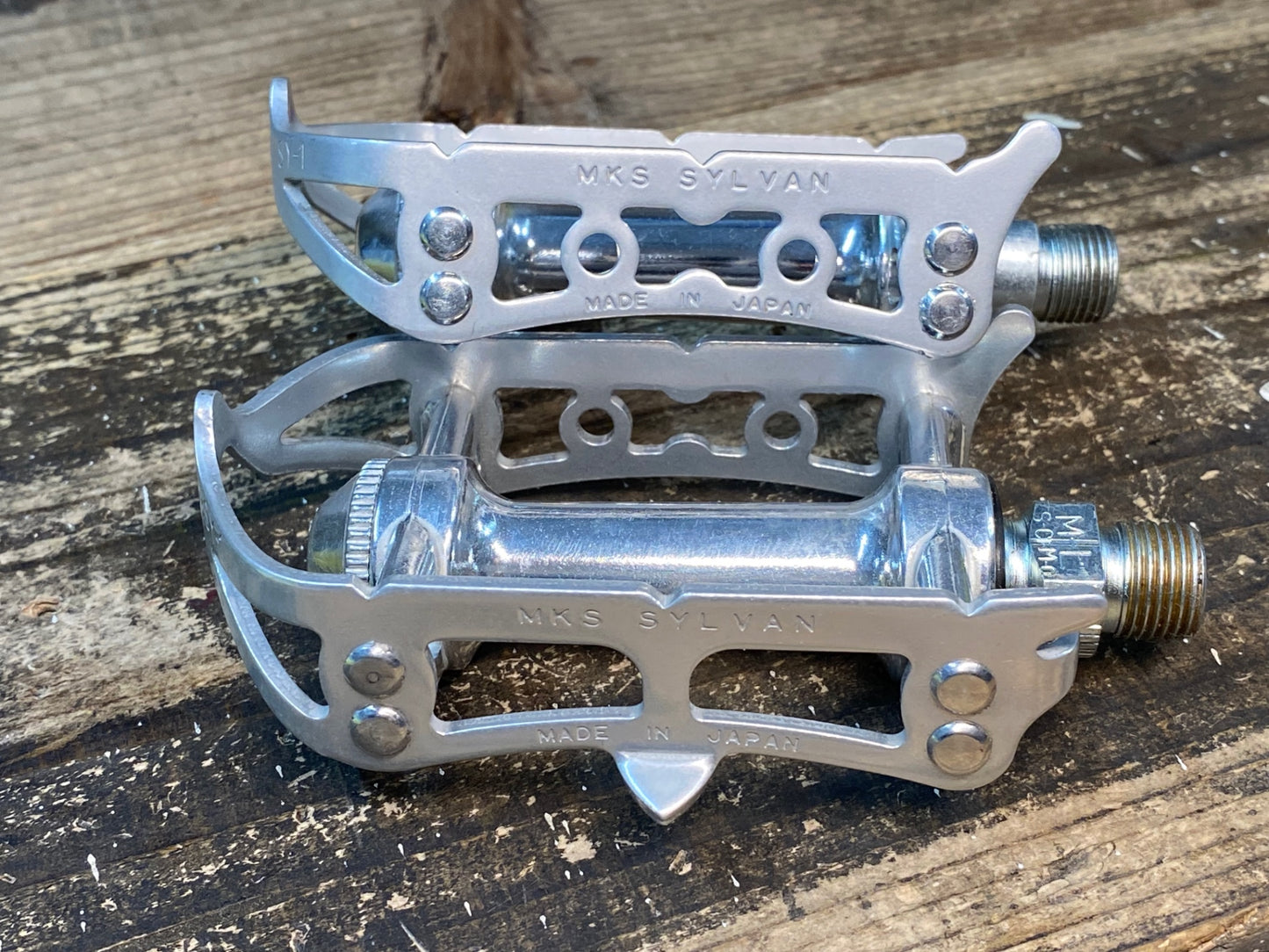 IT888 三ヶ島 MKS SYLVAN ROAD フラットペダル シルバー