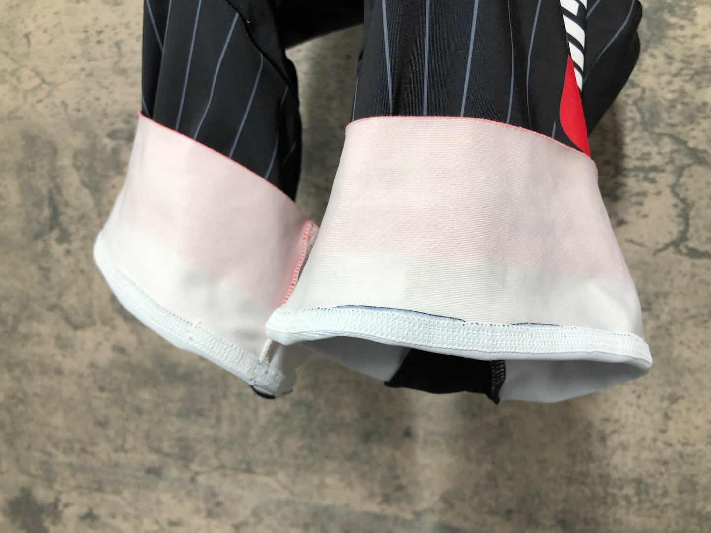 IY185 スポーツフル sportful ビブショーツ 黒 赤 XS Segafredo ZANETTI