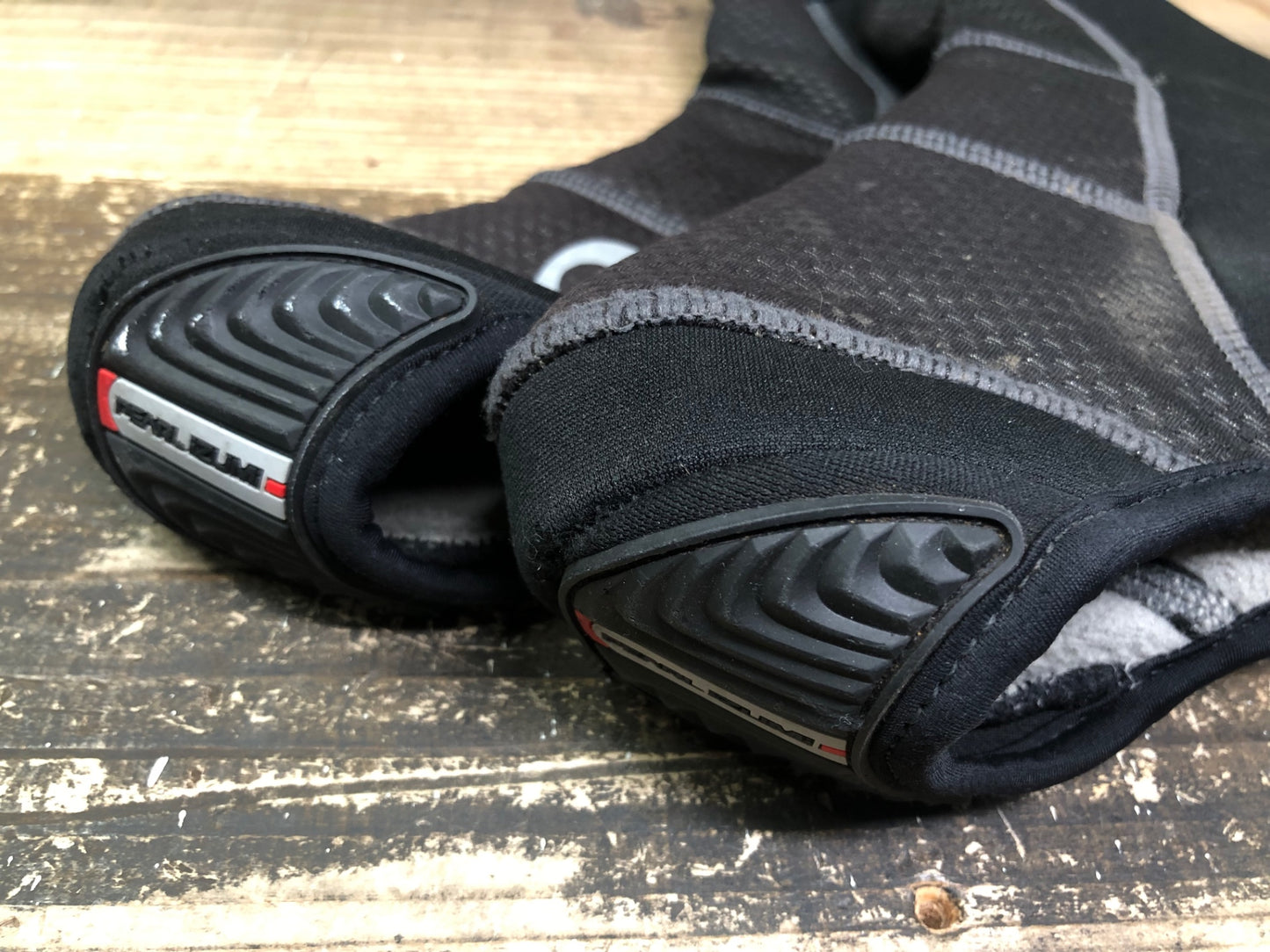 JA543 パールイズミ PEARL iZUMi シューズカバー 黒 L 裏起毛 ※スレ