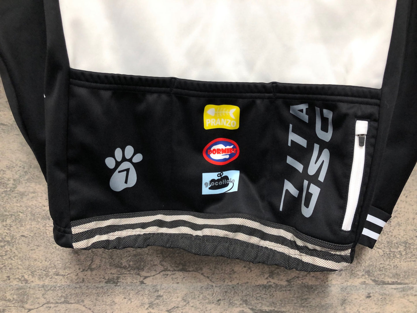 IZ802 7ITA GSG 長袖サイクルジャケット 白黒 L 裏起毛 汚れ