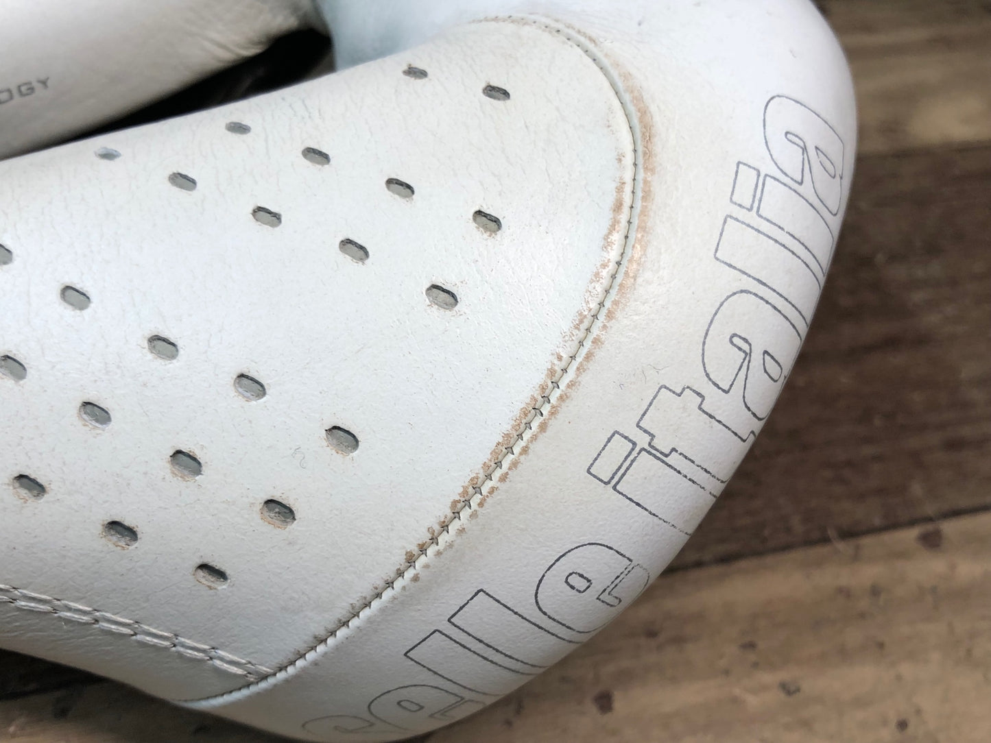 IM566 セライタリア selle italia MAX サドル 白 VANOXレール 汚れ