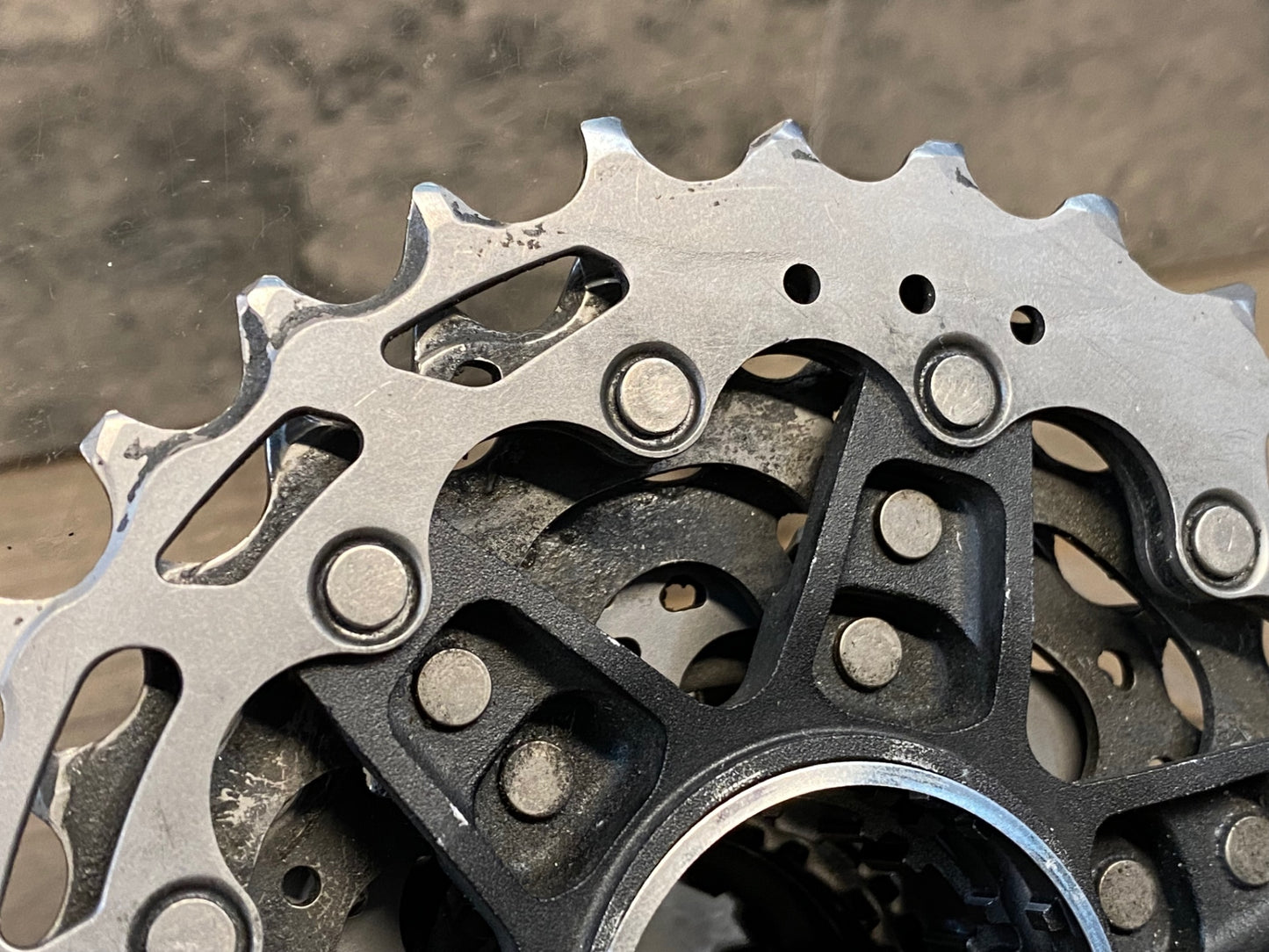 IH208 シマノ SHIMANO デュラエース DURA-ACE CS-R9200 スプロケット 11-30T 12S