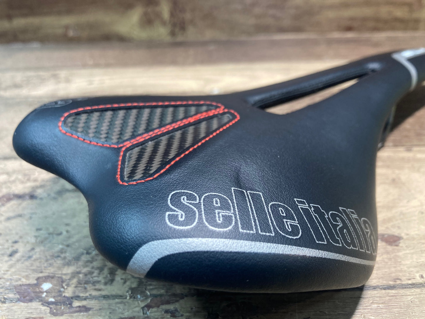 IE941 セライタリア Selle Italia SLR KIT CARBONIO FLOW サドル カーボンレール 黒