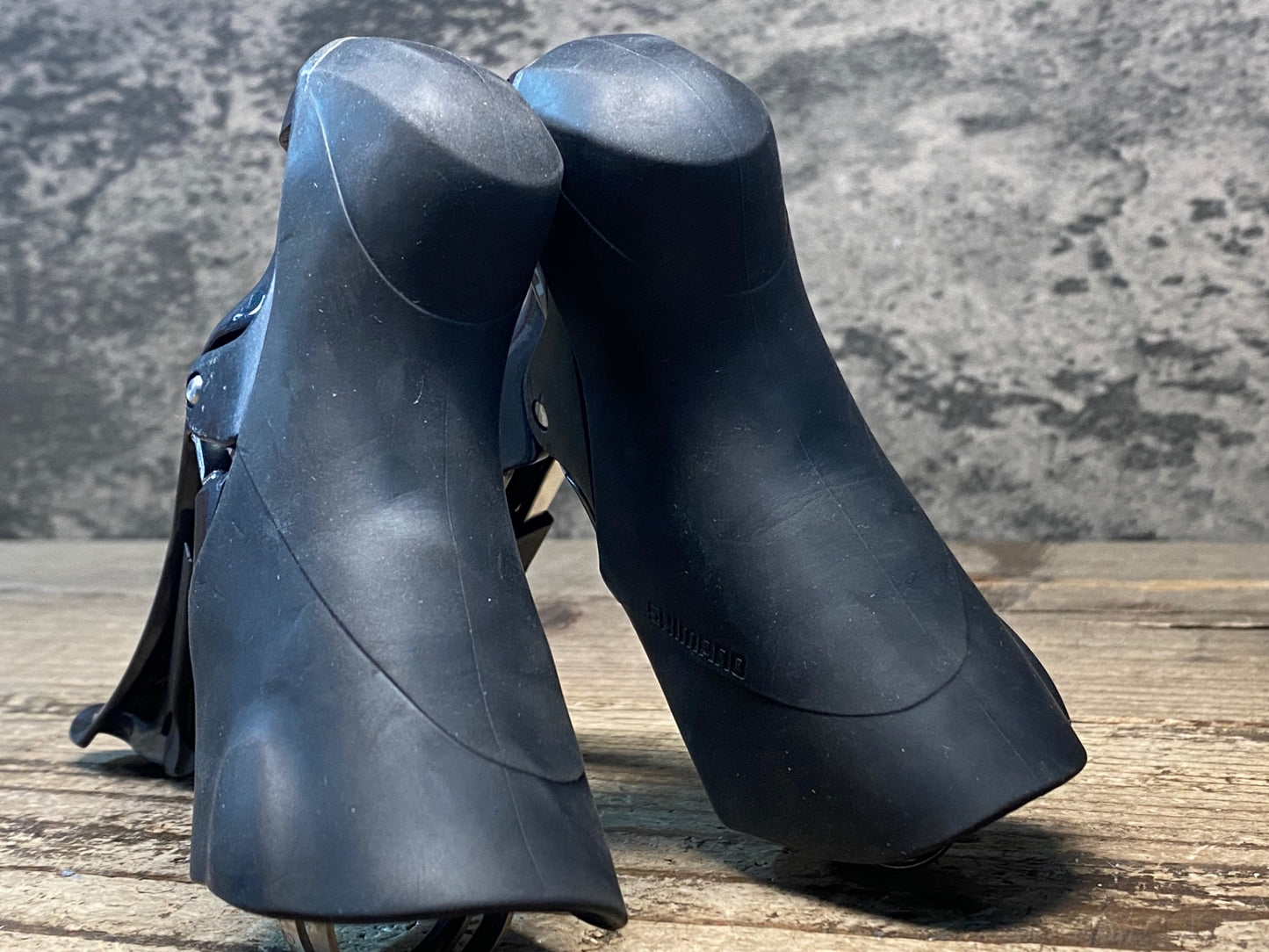 JD596 シマノ SHIMANO ソラ SORA ST-R3000 STIレバー 2x9S ※空打ちのためジャンク