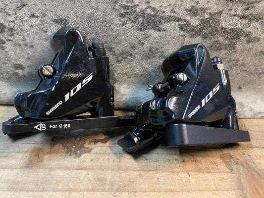 IO281 シマノ SHIMANO 105 BR-R7070 ディスクブレーキキャリパー 前後セット