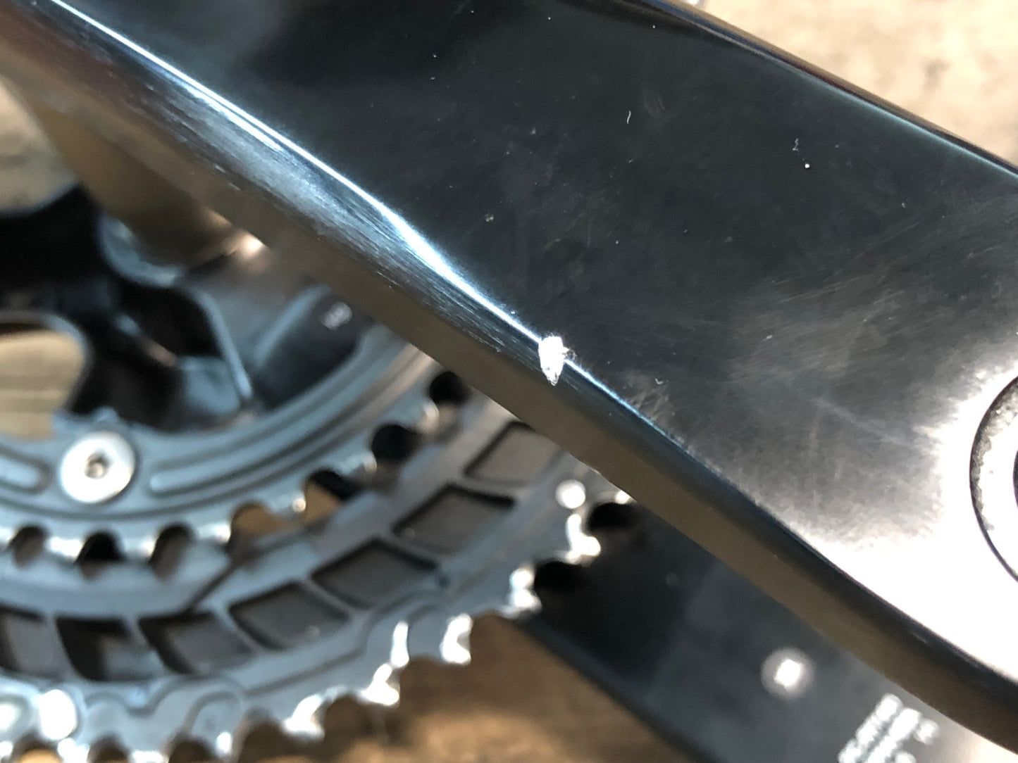 IU920 シマノ SHIMANO 105 FC-R7100 クランクセット 172.5mm 50/34T