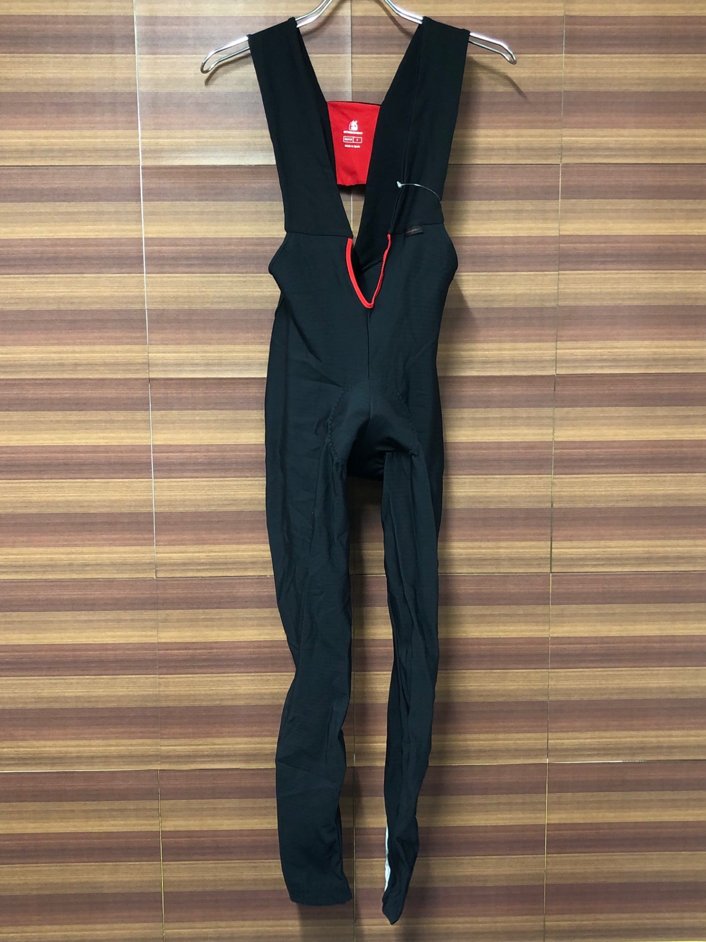 IN810 エチュオンド ETXEONDO ビブタイツ 黒 赤 S 裏起毛 ※擦れ