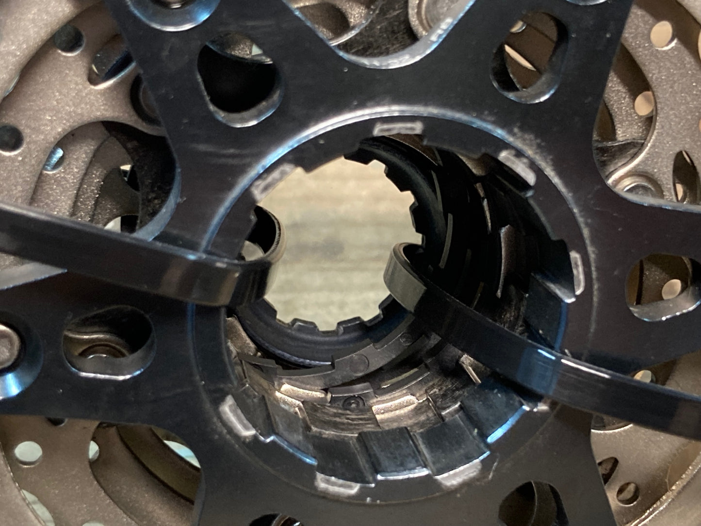 IX253 シマノ SHIMANO アルテグラ CS-R8000 11-32T スプロケット 11S