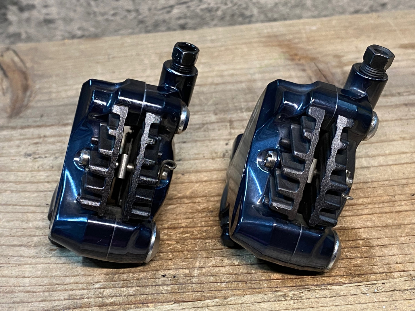 IW538 シマノ SHIMANO アルテグラ ULTEGRA BR-R8070 ディスクブレーキ キャリパー 前後セット