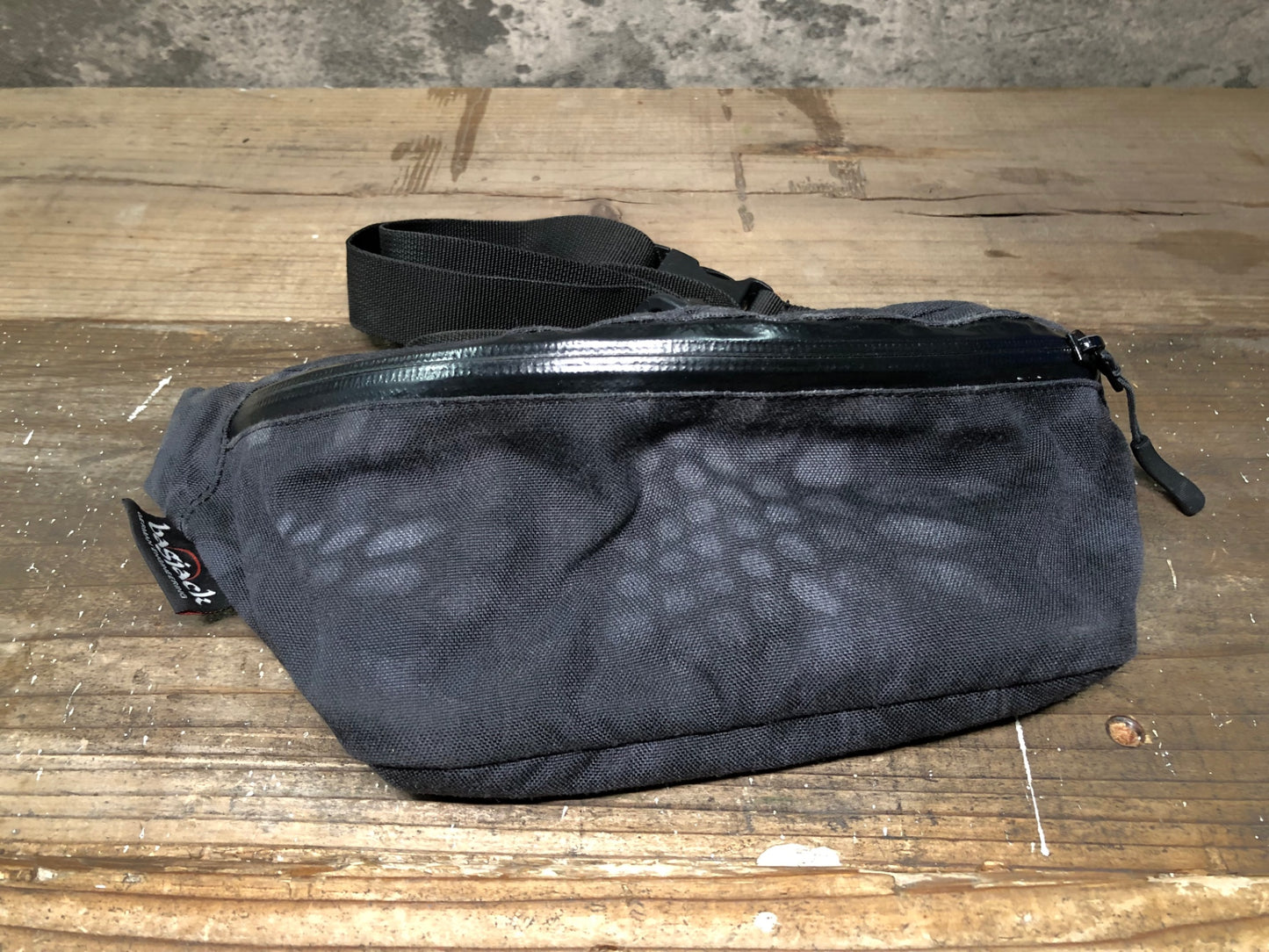 IO803 bagjack ウェストポーチ ボディバッグ 黒