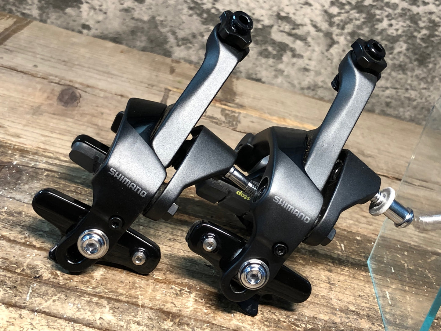 IQ593 シマノ SHIMANO アルテグラ ULTEGRA BR-R8100 キャリパーブレーキ 前後セット