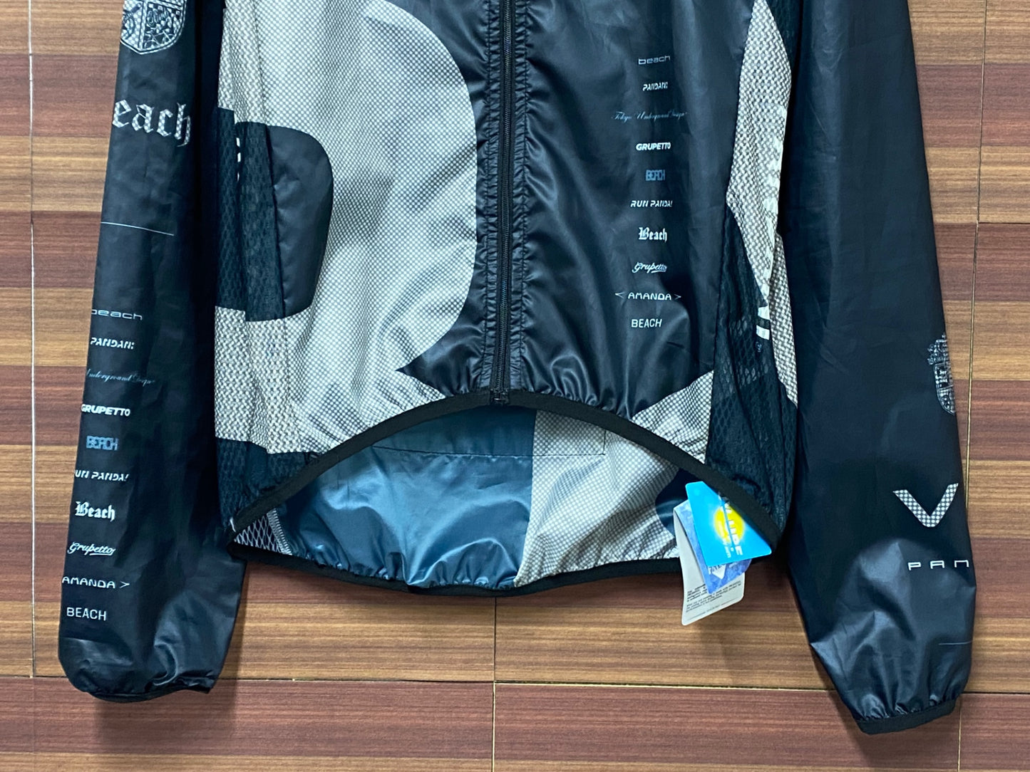 IQ224 パンダーニ PANDANI 長袖 ウィンドブレーカー 黒 M