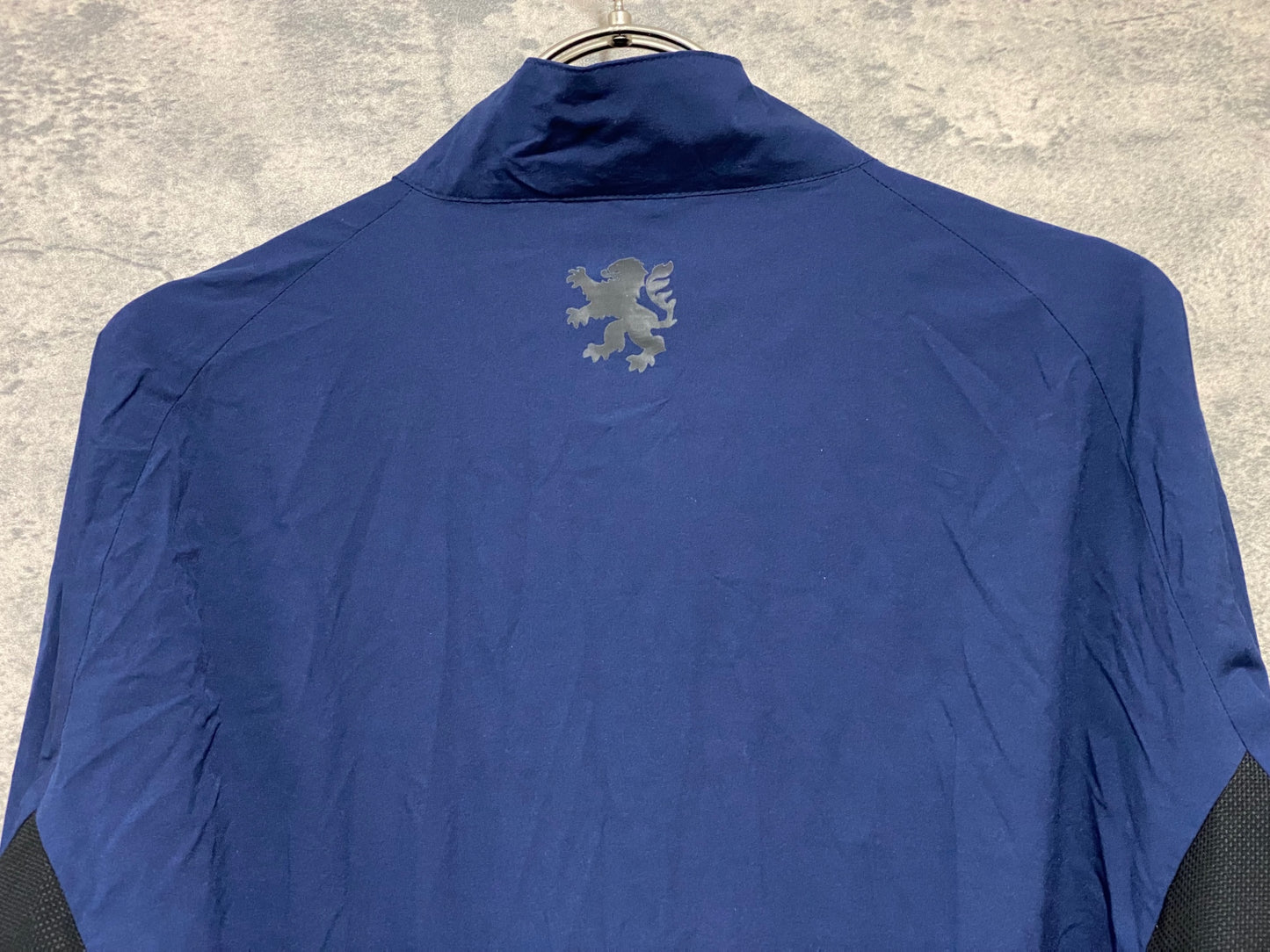 JB436 リオンドカペルミュール Lion de KAPELMUUR ウィンドブレーカー Lサイズ 藍色