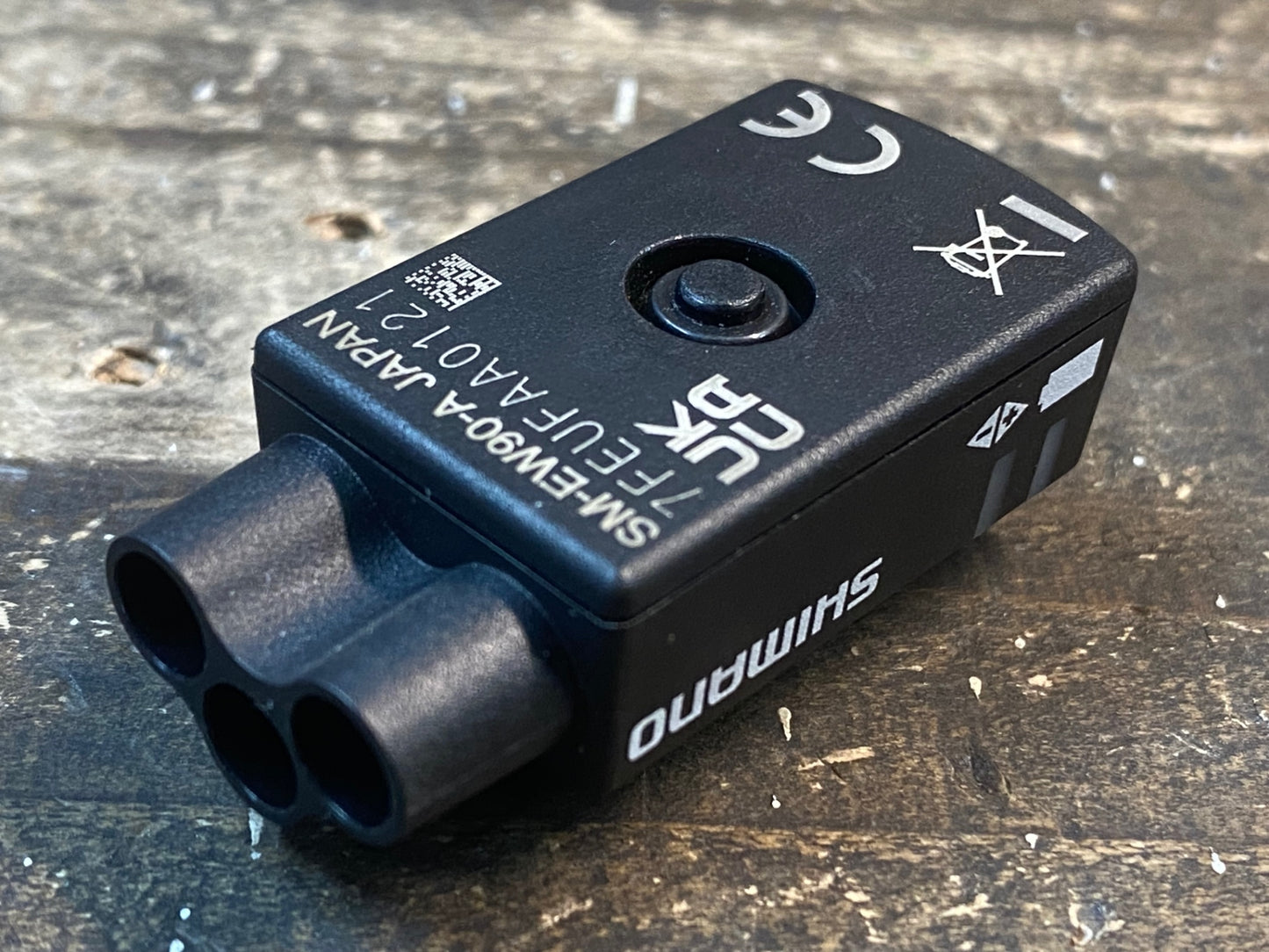 IS966 シマノ SHIMANO SM-EW90 Di2 電動 ジャンクションA 5ポート ※接続確認済み