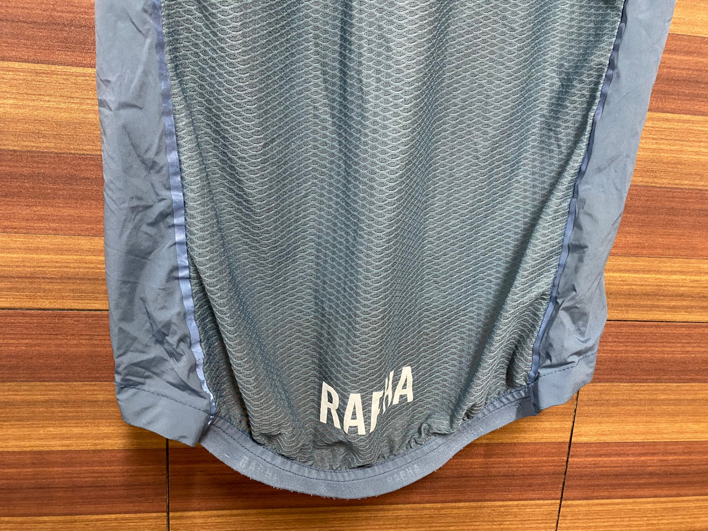 IH942 ラファ Rapha プロチームライトウェイトジレ PRO TEAM LIGHTWEIGHT GILET XS グレー