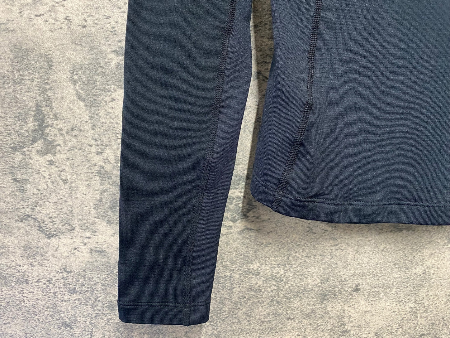 IW274 ラファ Rapha プロチームサーマルベースレイヤー PRO TEAM THERMAL BASE LAYER LONG SLEEVE 黒 XS