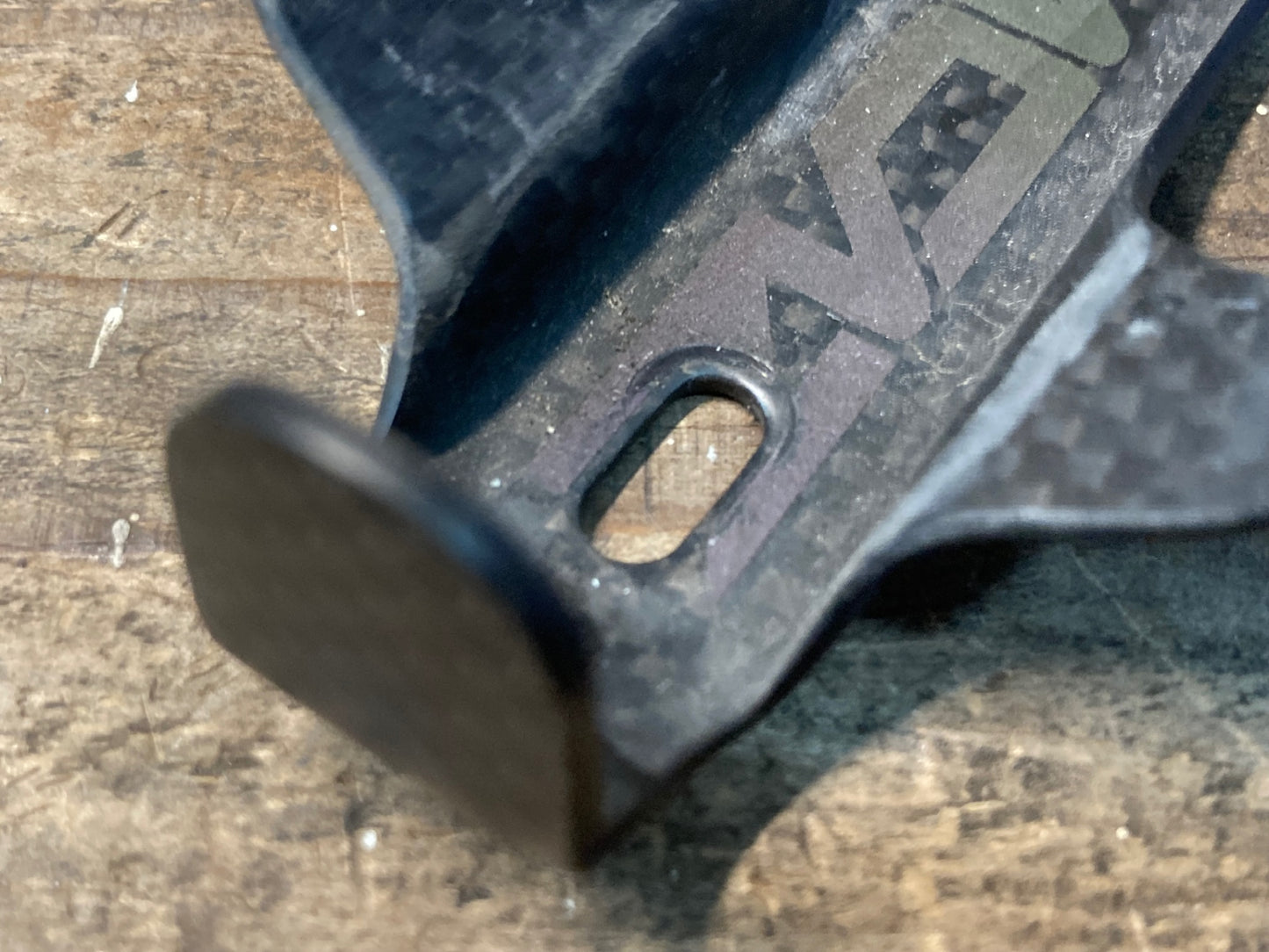 IQ897 スパカズ SUPACAZ カーボン ボトルケージ 2個セット