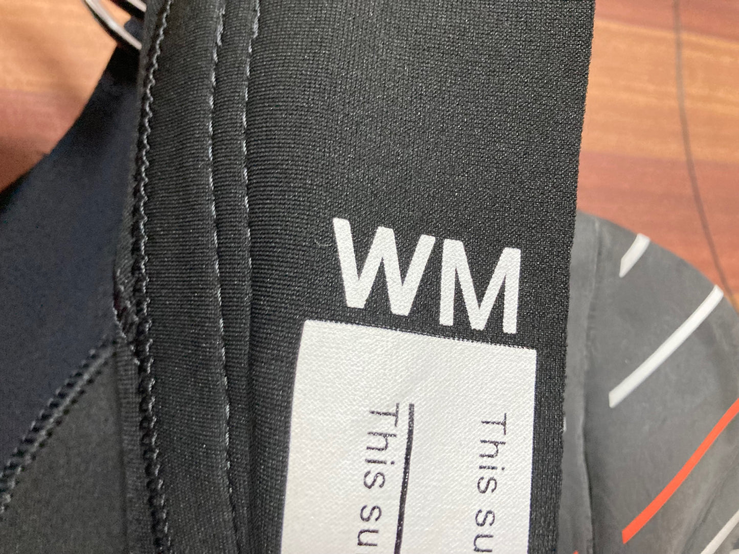 IQ189 フーブ HUUB ARAYA 3:3 トライアスロン ウェットスーツ 黒 レディース M