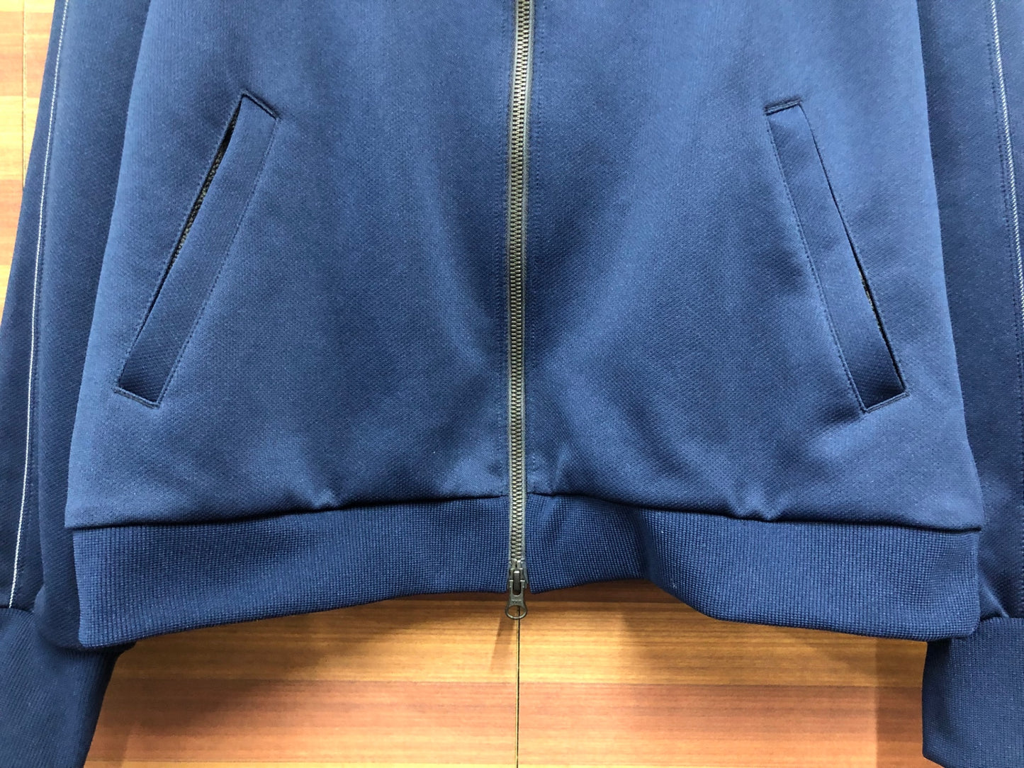 IQ373 ナリフリ Narifuri NF1108 長袖 トラックジャケット 紺 L