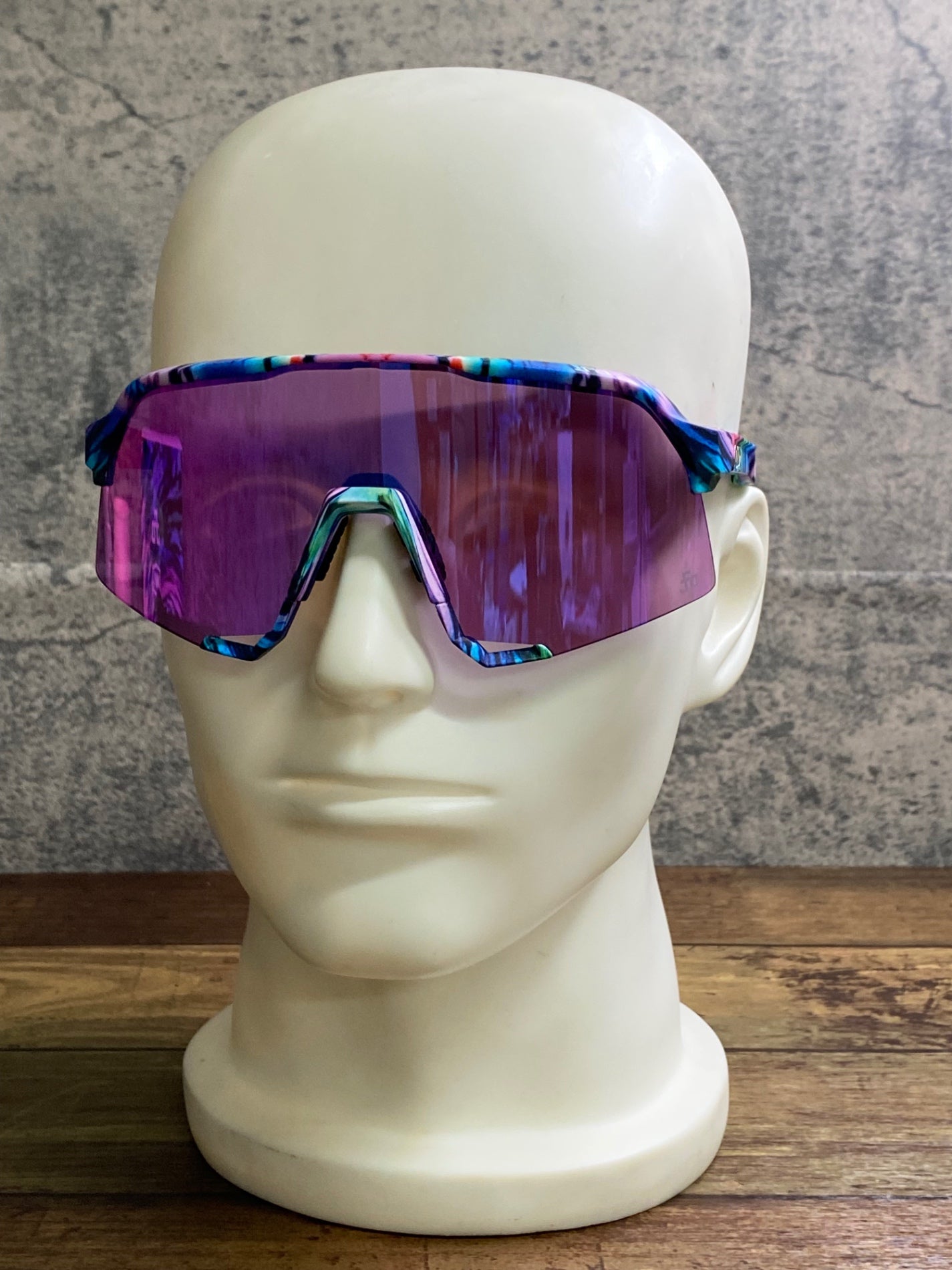 IZ126 100％ S3 Peter Sagan LE 2022 サングラス アイウェア 紫