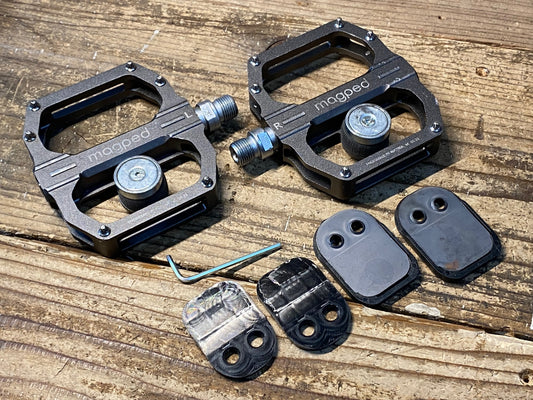 IX905 マグペド MAGPED ビンディングペダル 黒