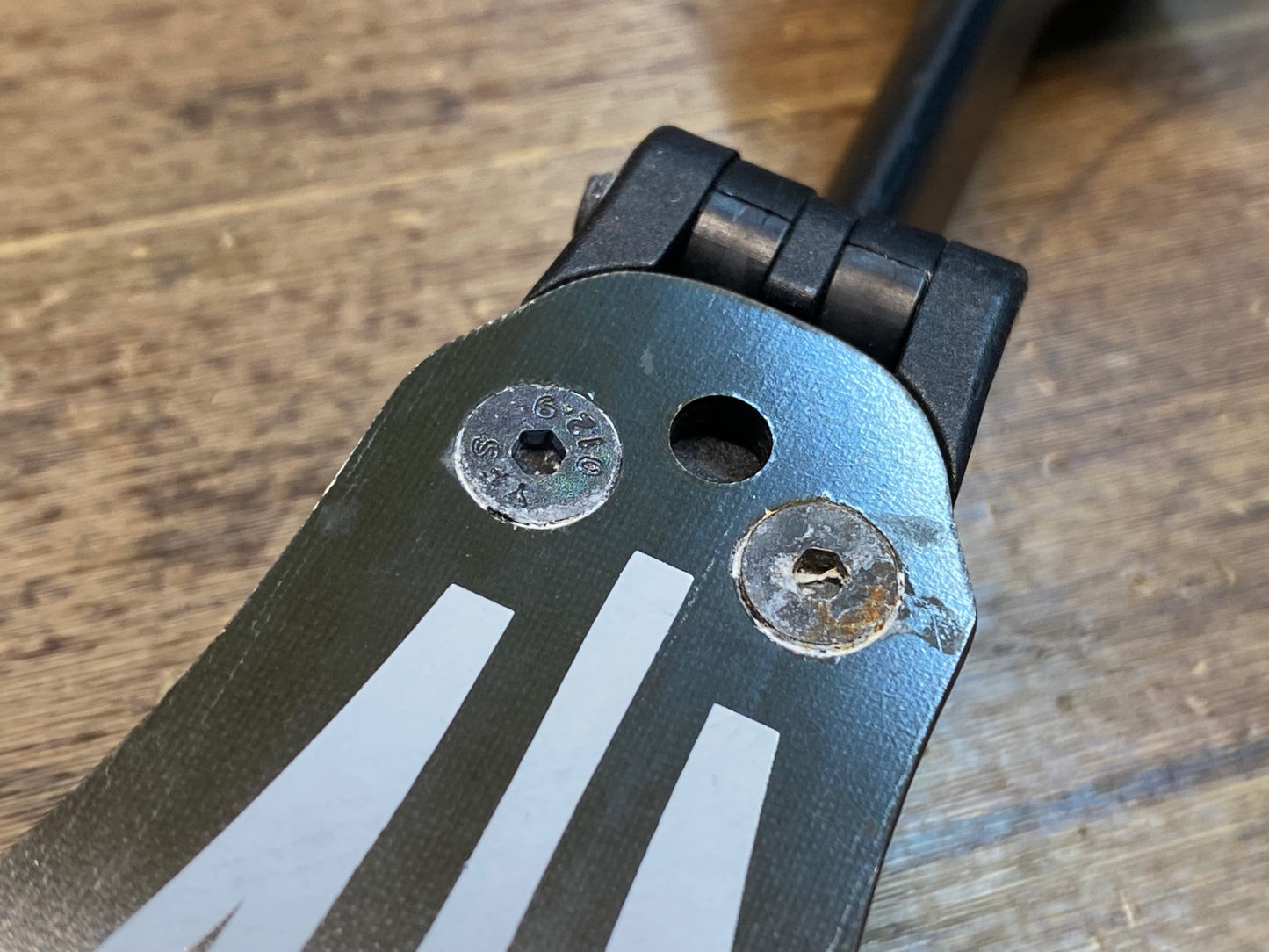 IZ027 XLAB TORPEDO VERSA ハイドレーション ベース カーボン