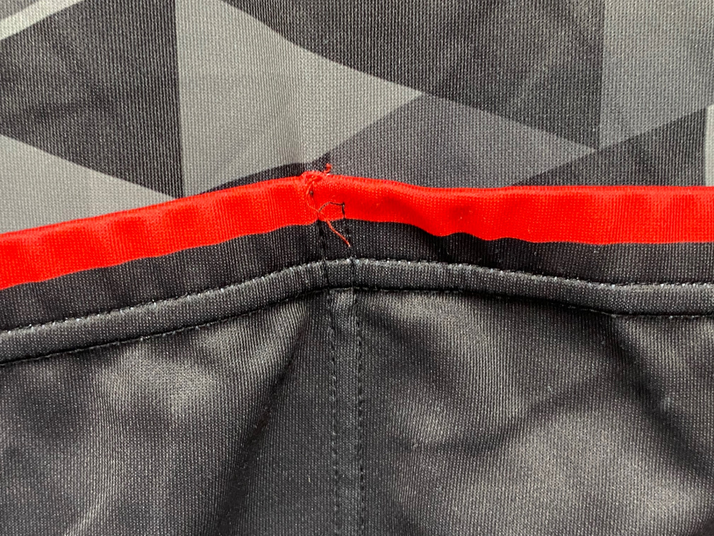 IY987 パールイズミ PEARL iZUMi 半袖 サイクルジャージ 黒 XL