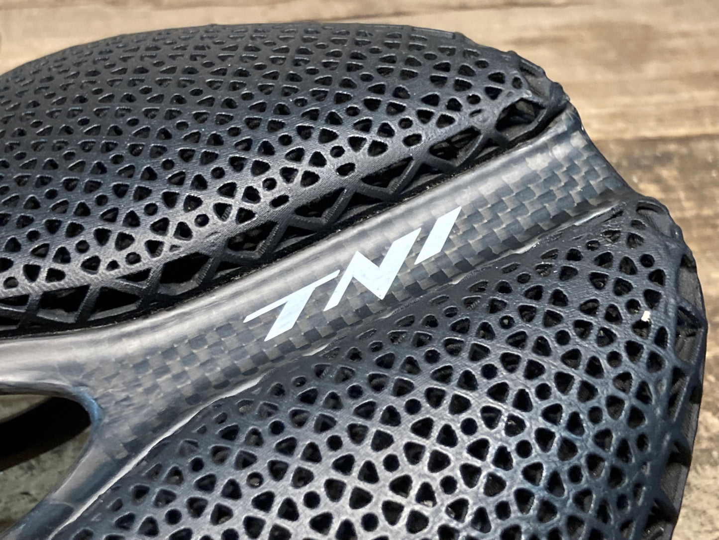 IZ279 TNi 3D printing Ⅱサドル 黒 カーボンレール 150mm ※座面破れあり