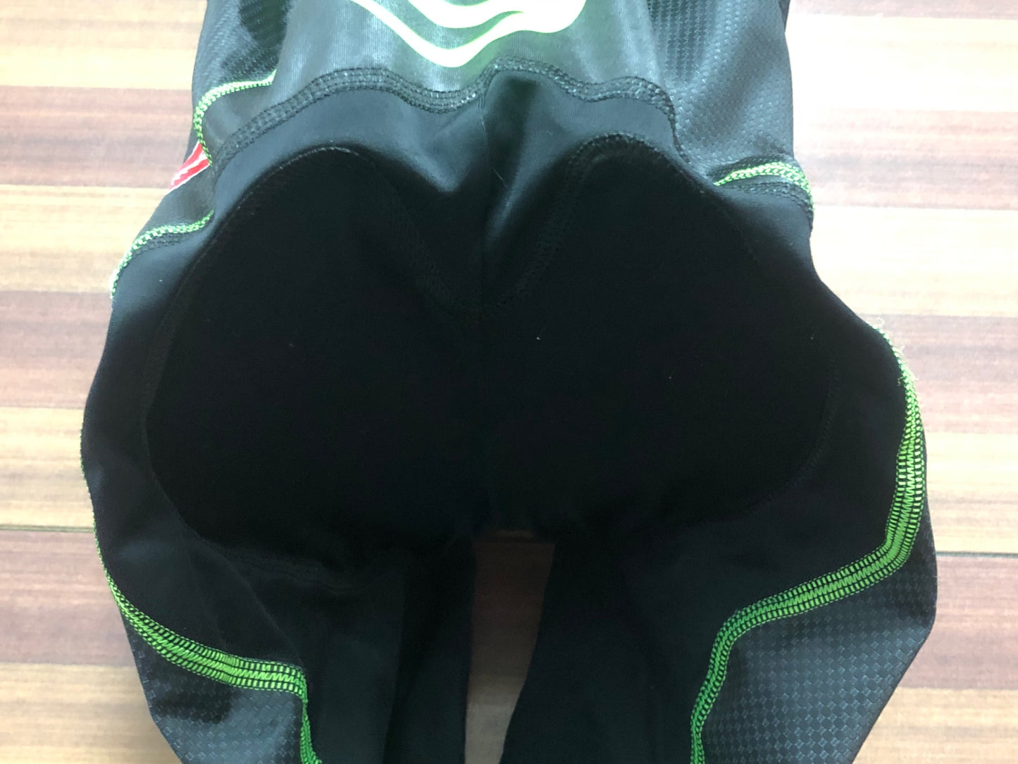 IN748 スゴイ SUGOI ビブショーツ 黒 緑 L/G Cannondale