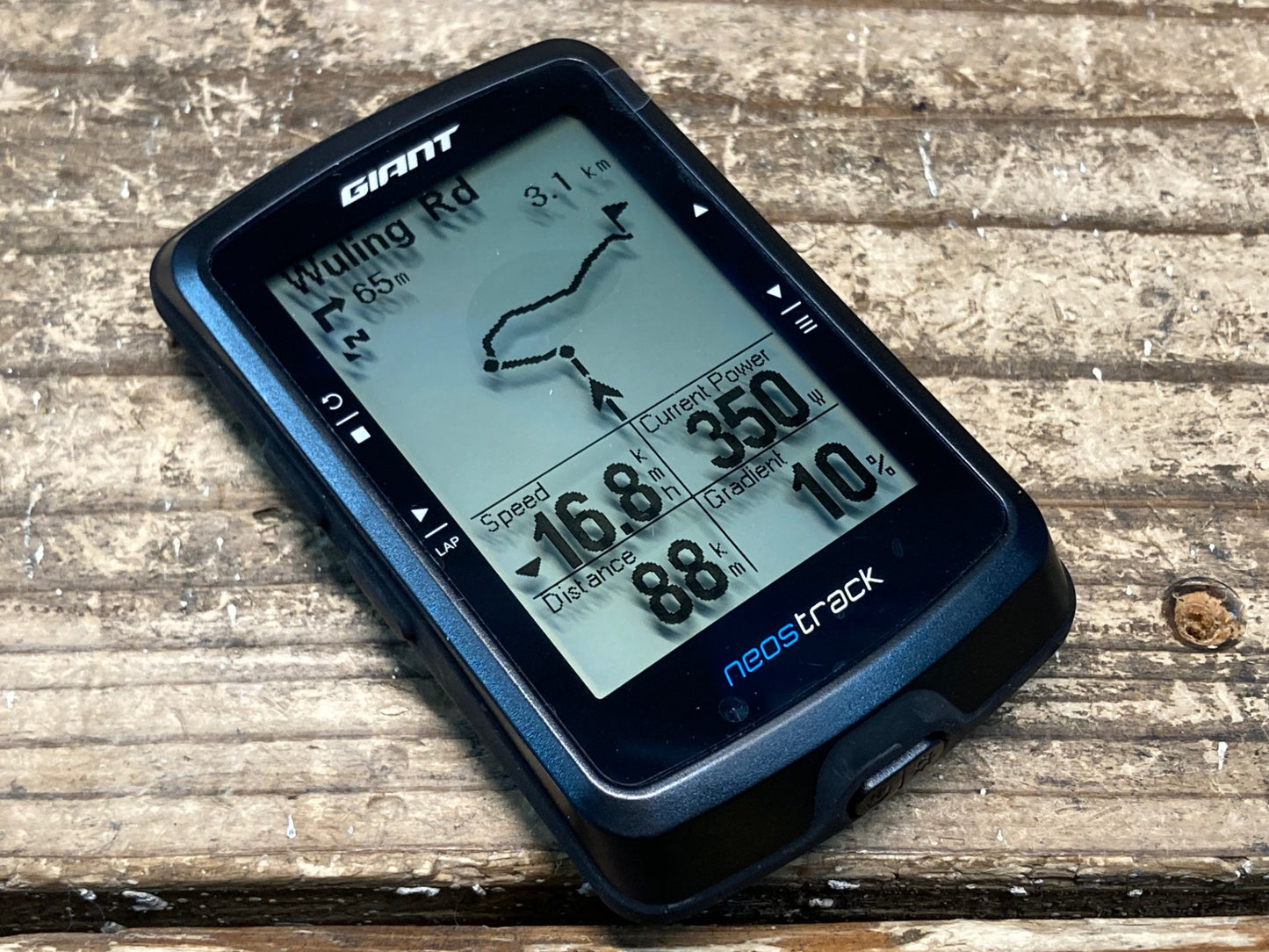 IX462 ジャイアント GIANT ネオストラック NOESTRACK サイクルコンピューター