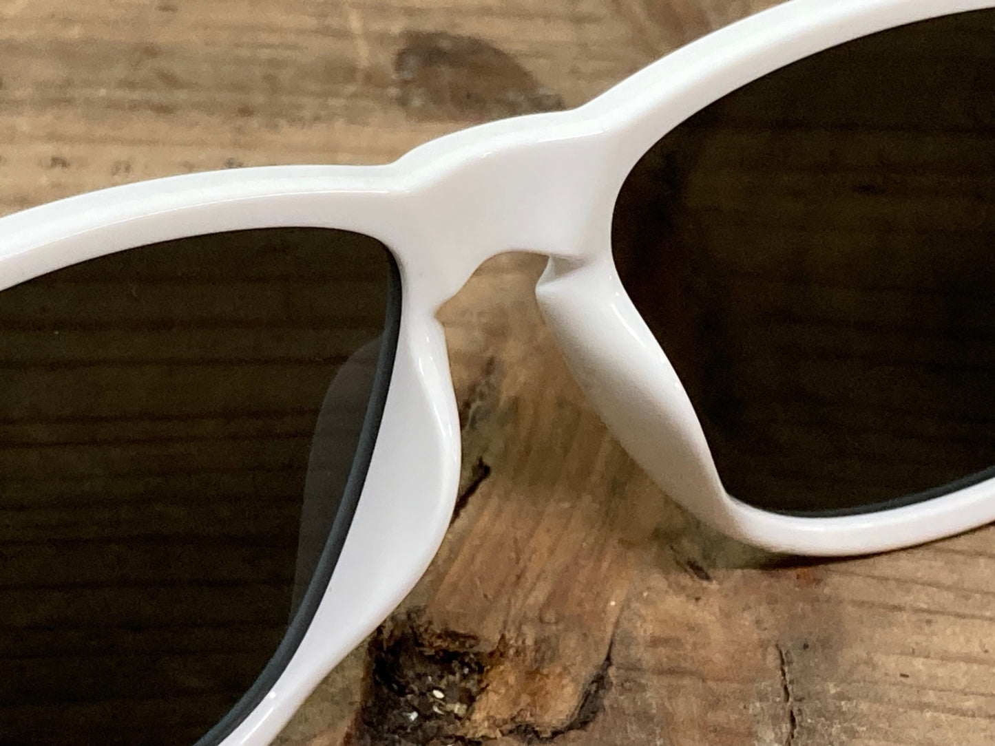 IP538 オークリー OAKLEY フロッグスキン FROGSKINS アイウェア サングラス 白 PRIZM